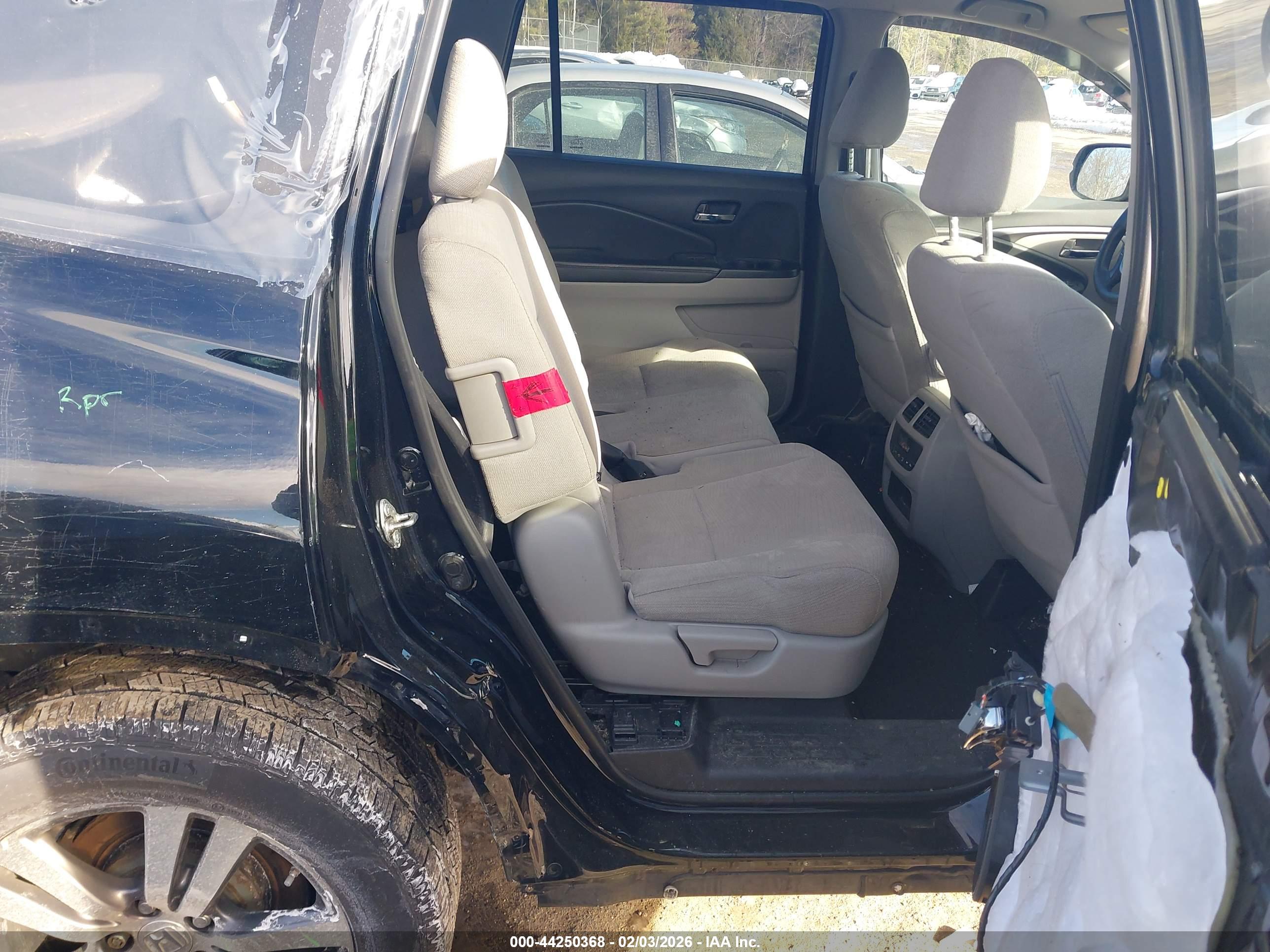 HONDA PILOT image 8