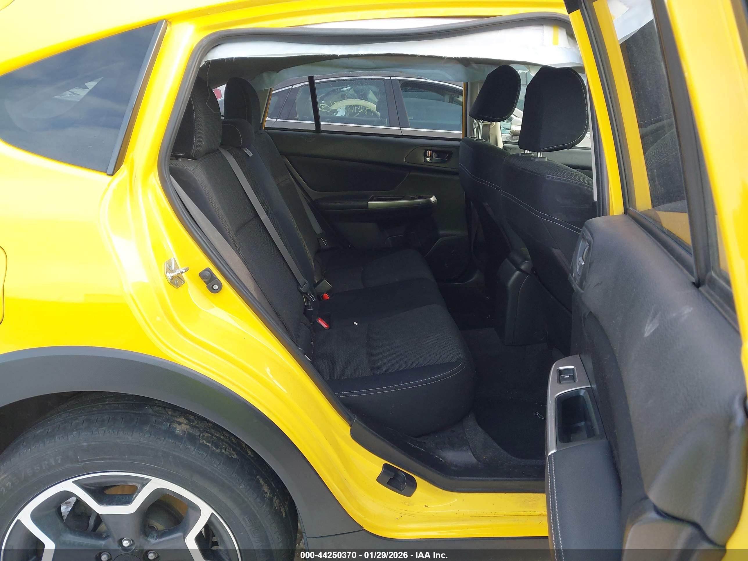 SUBARU XV image 8