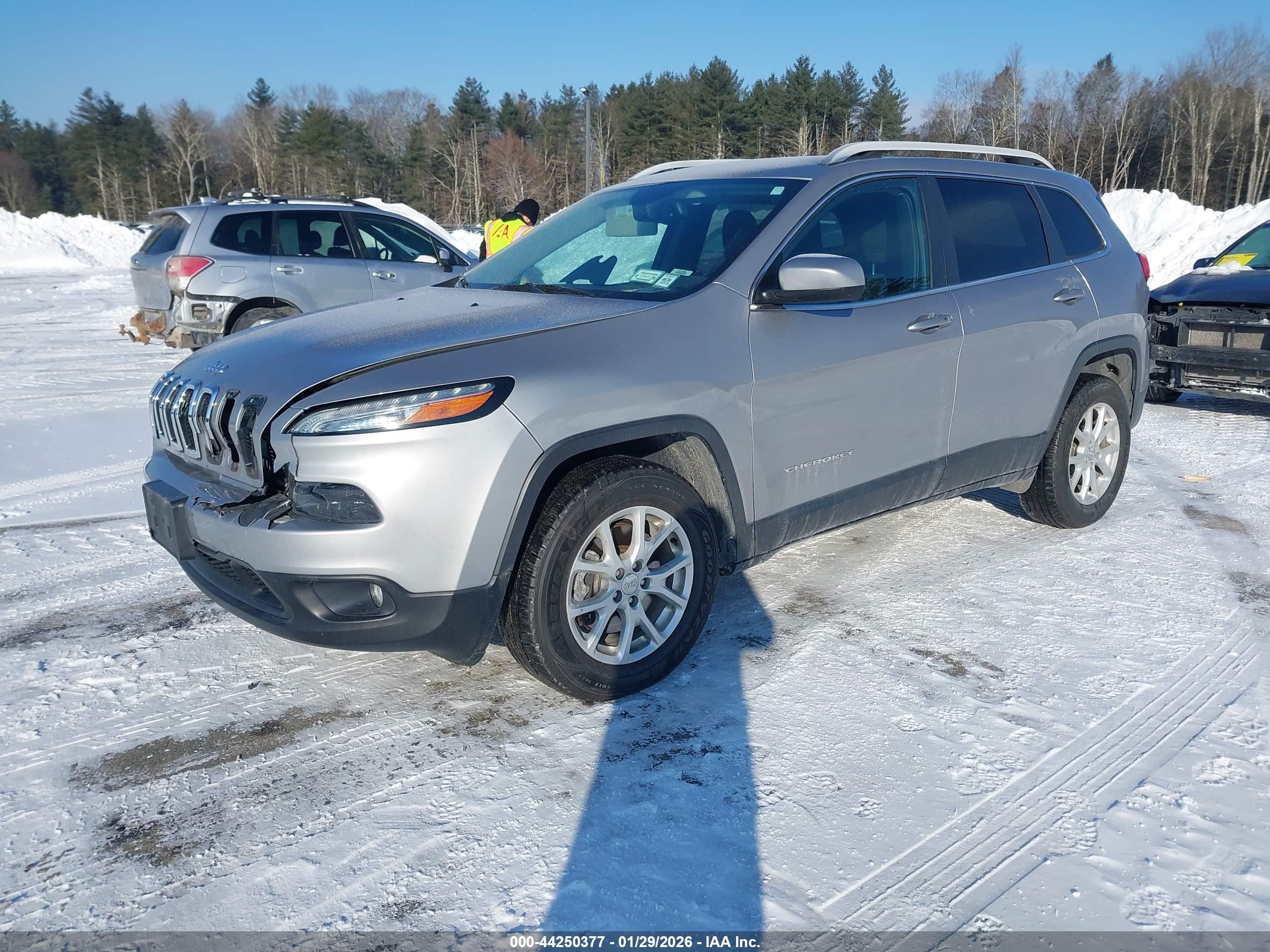 JEEP CHEROKEE image 2