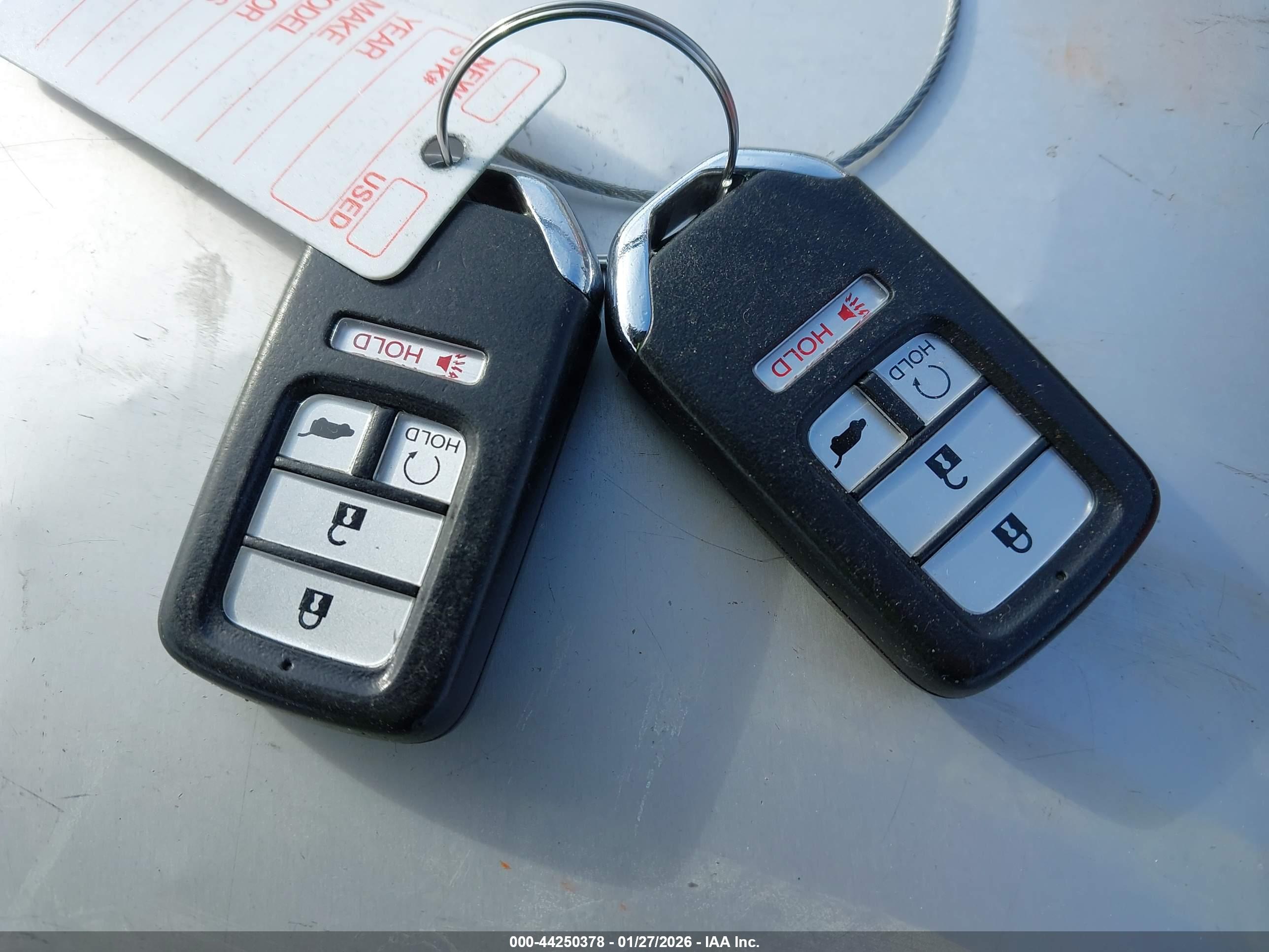 HONDA CR-V image 11