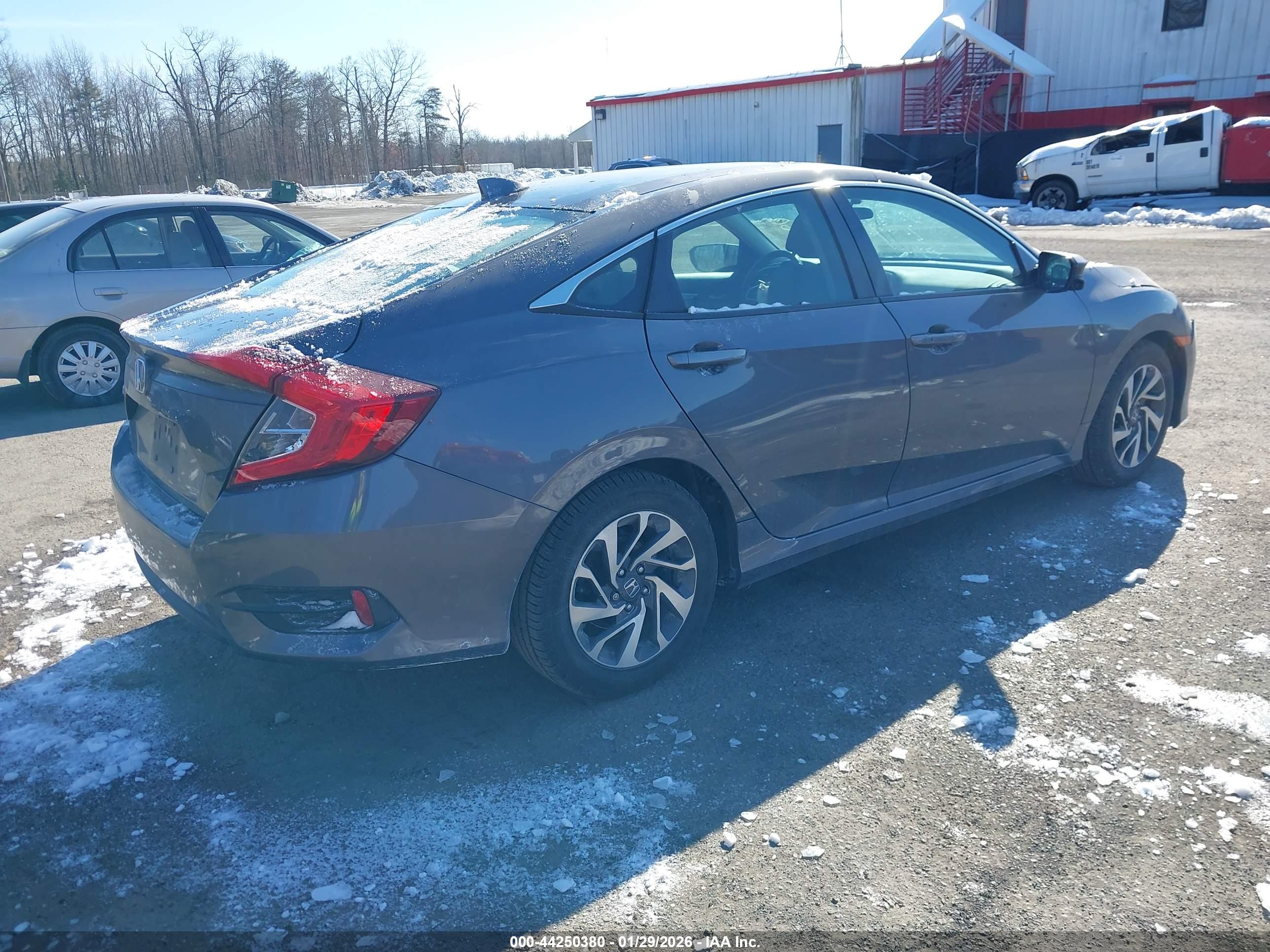 HONDA CIVIC image 4