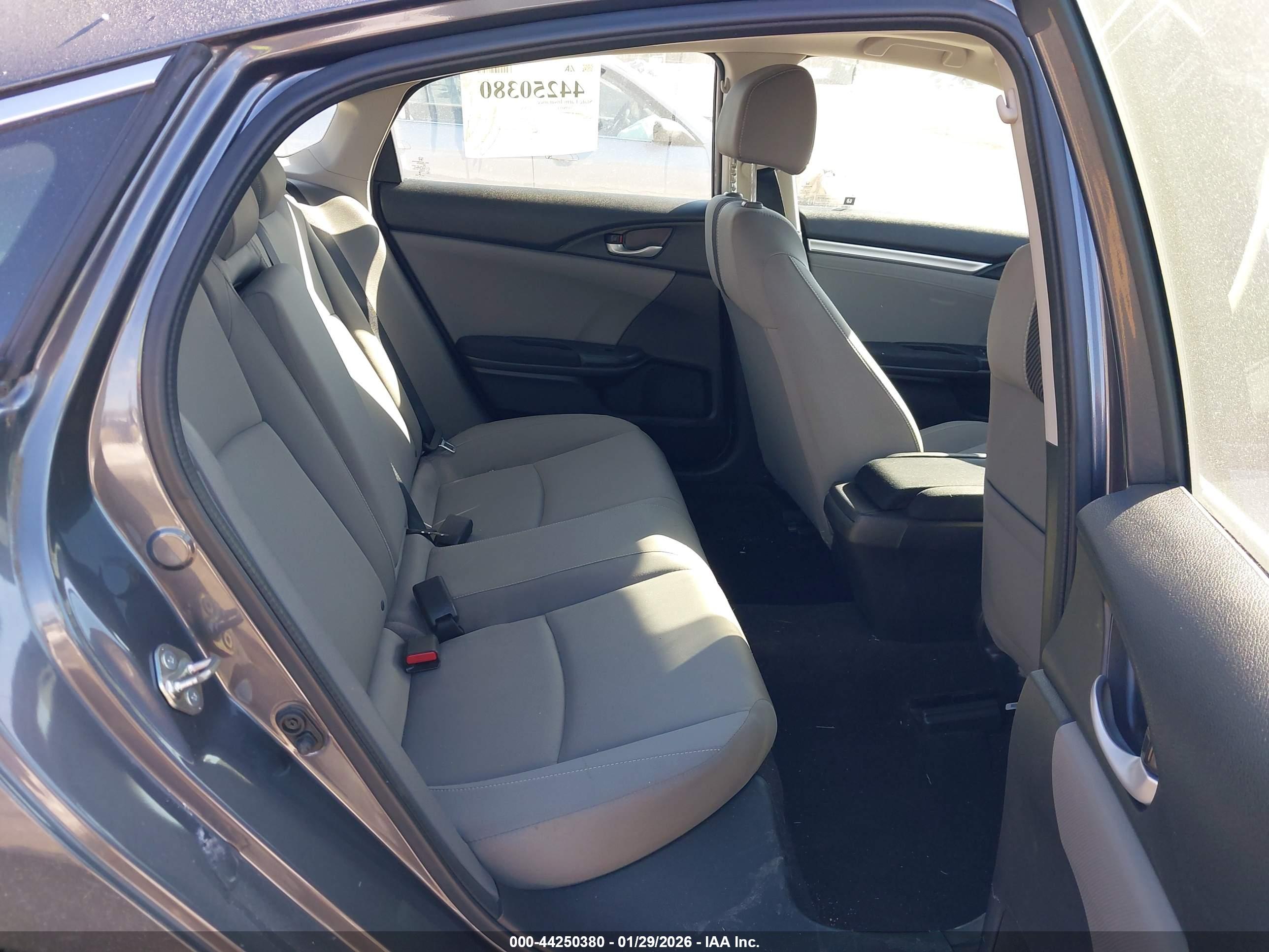 HONDA CIVIC image 8