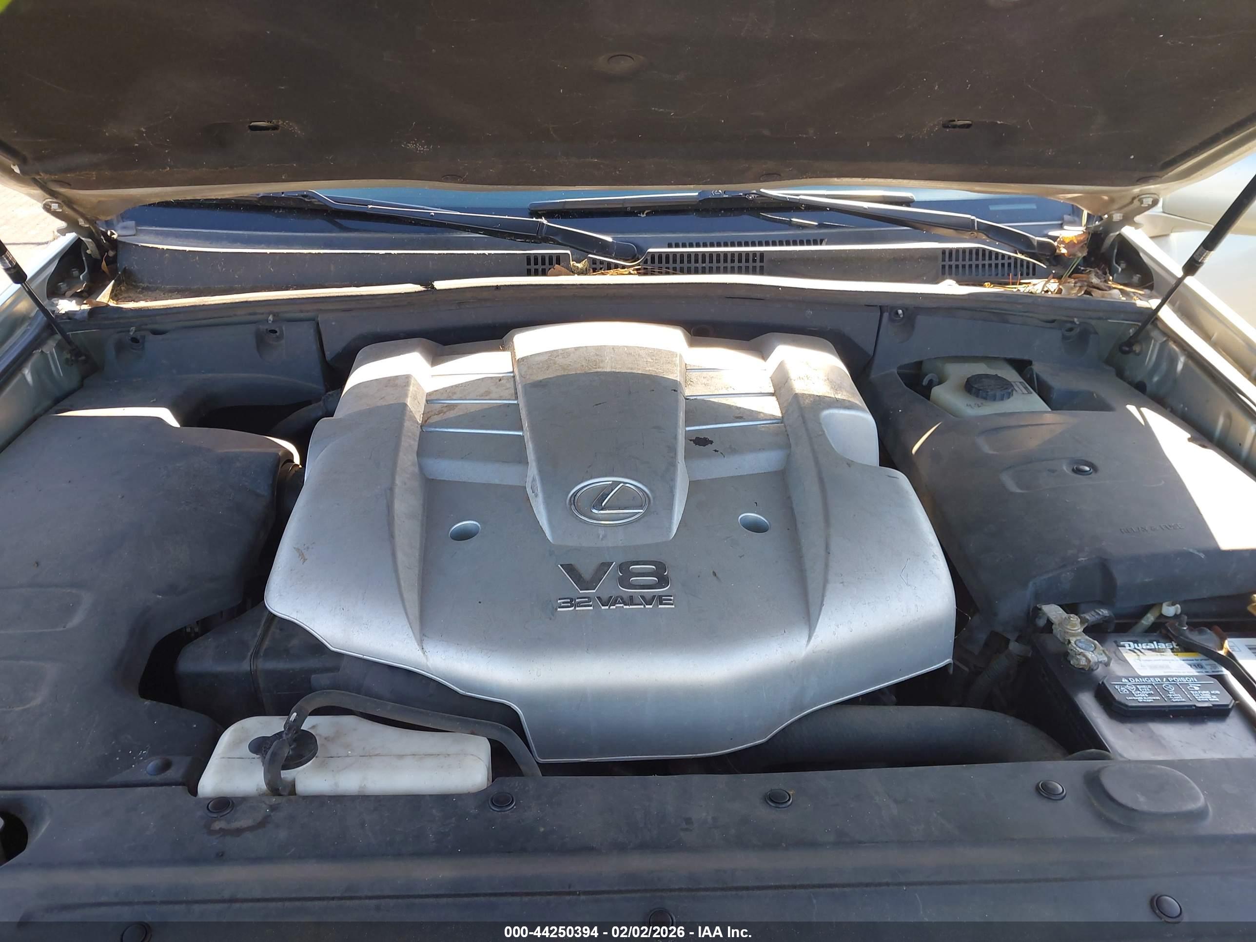 LEXUS GX image 10