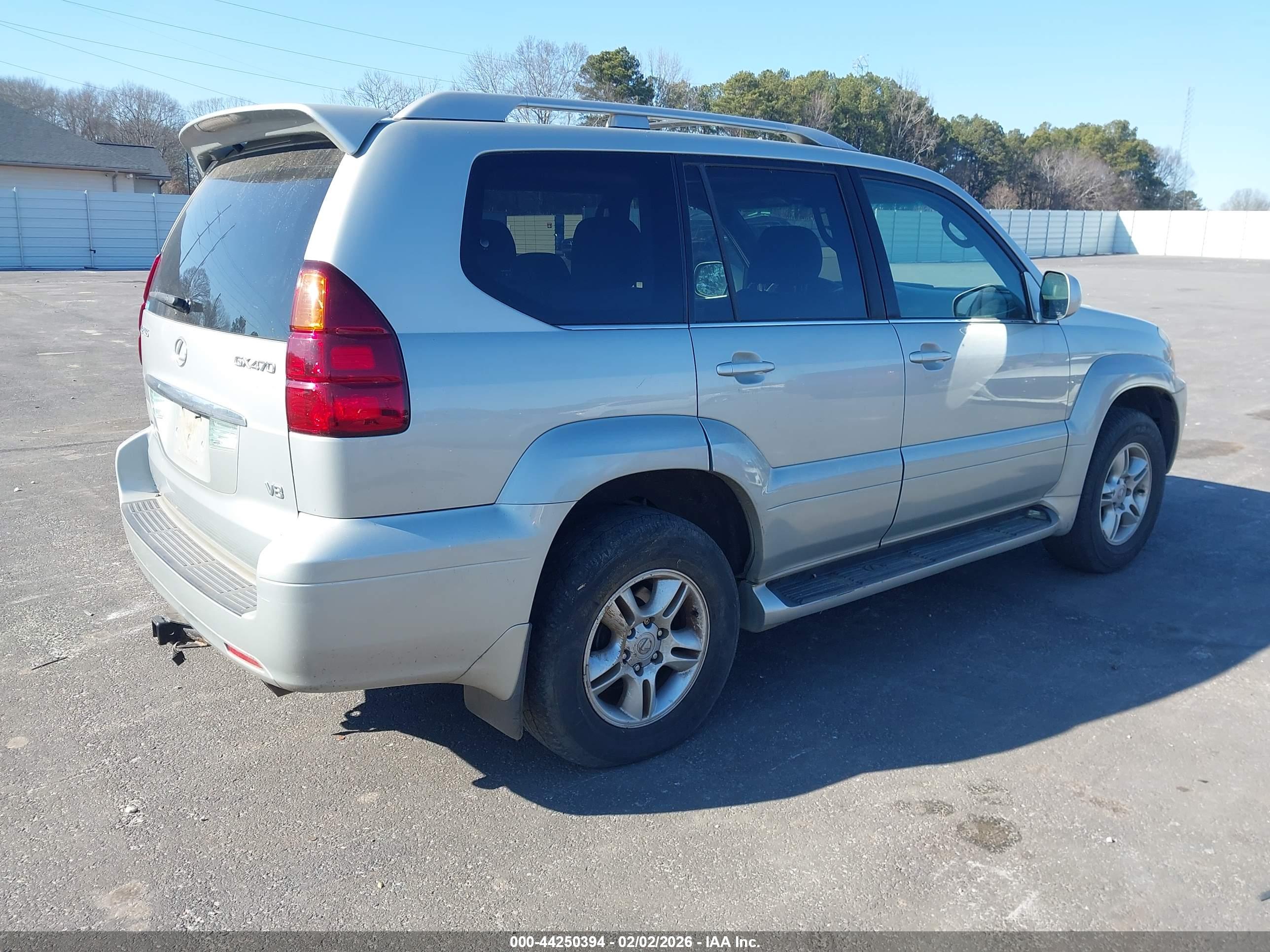 LEXUS GX image 4