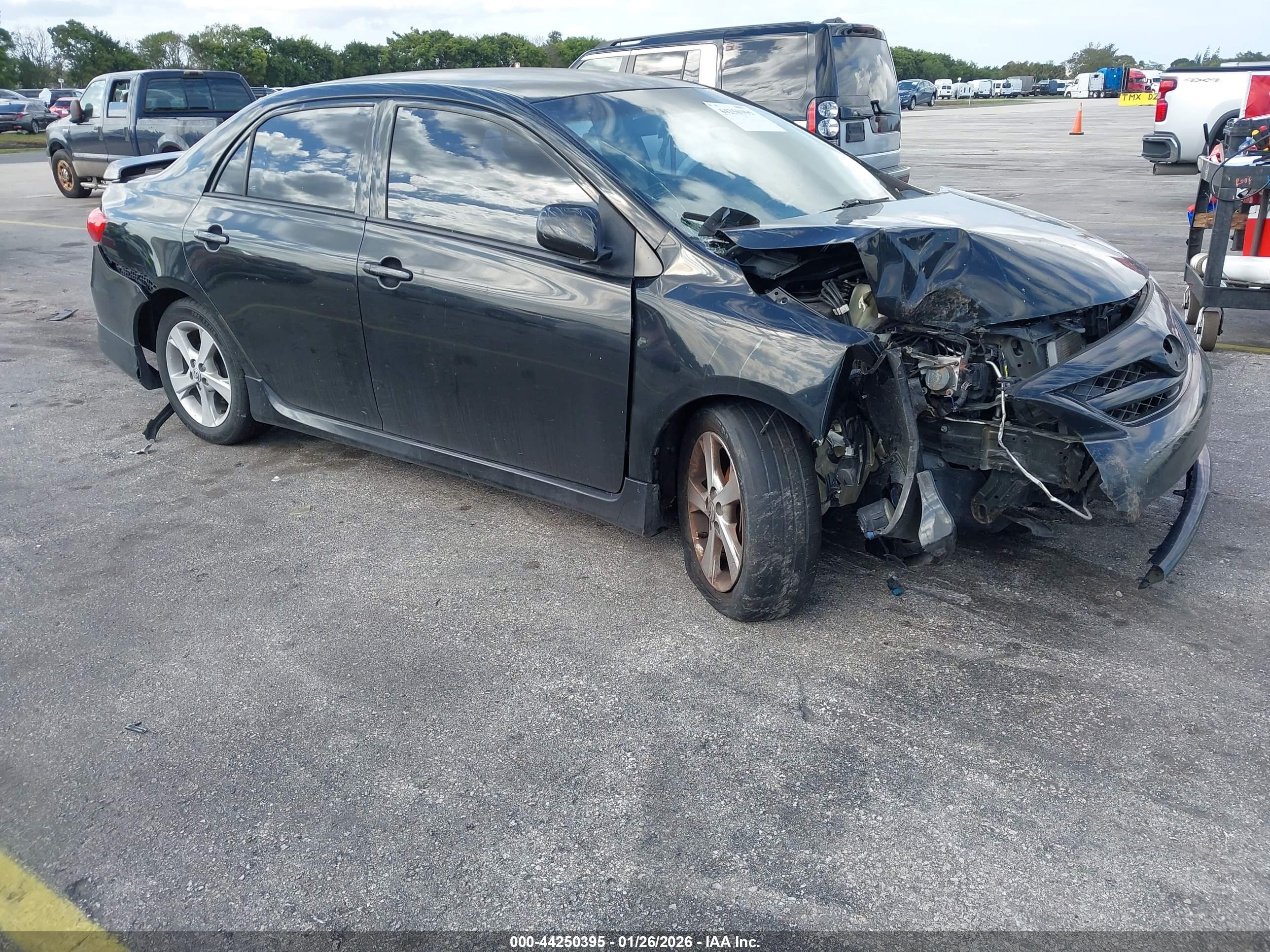 TOYOTA COROLLA image 6