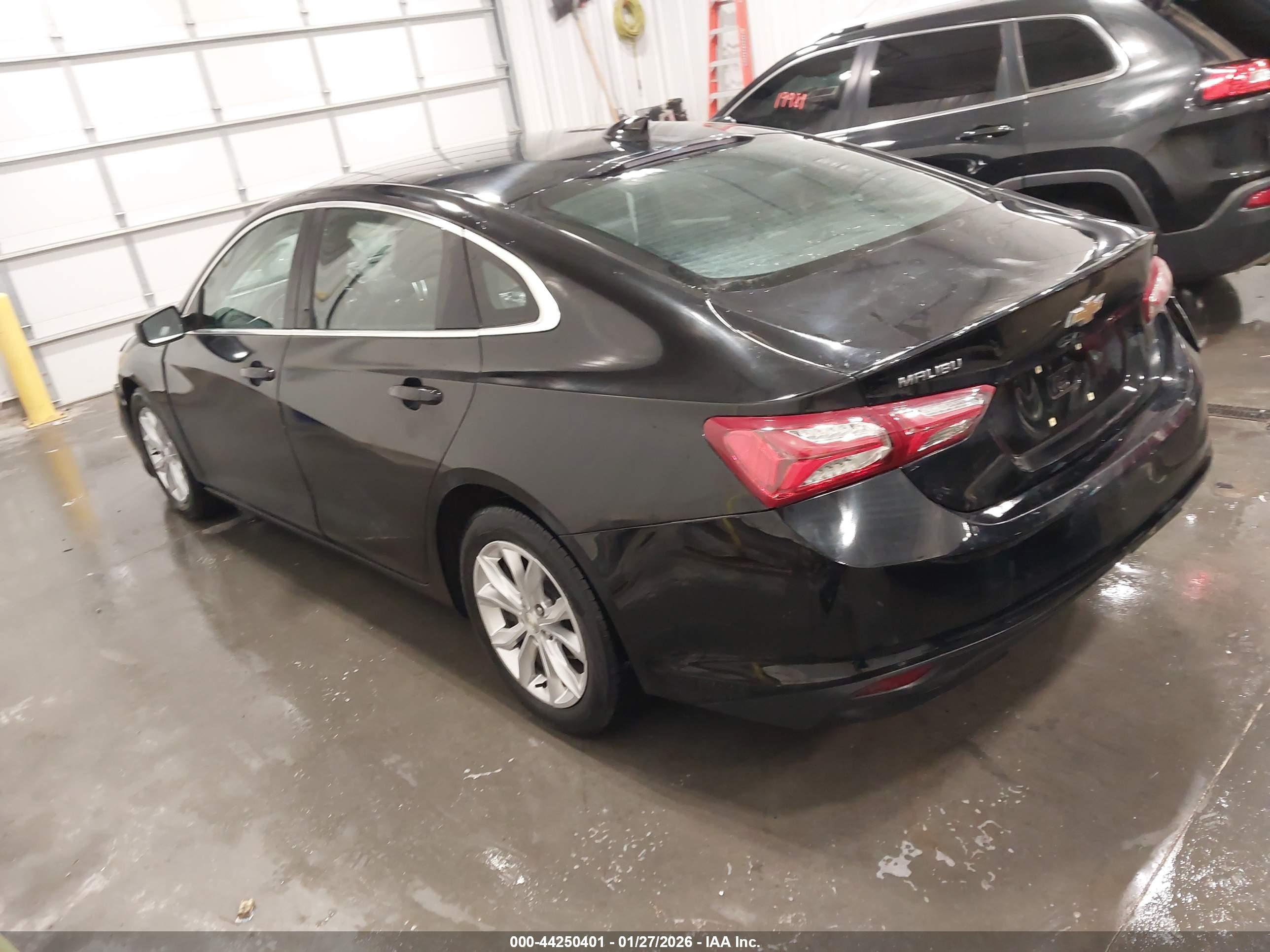 CHEVROLET MALIBU image 3