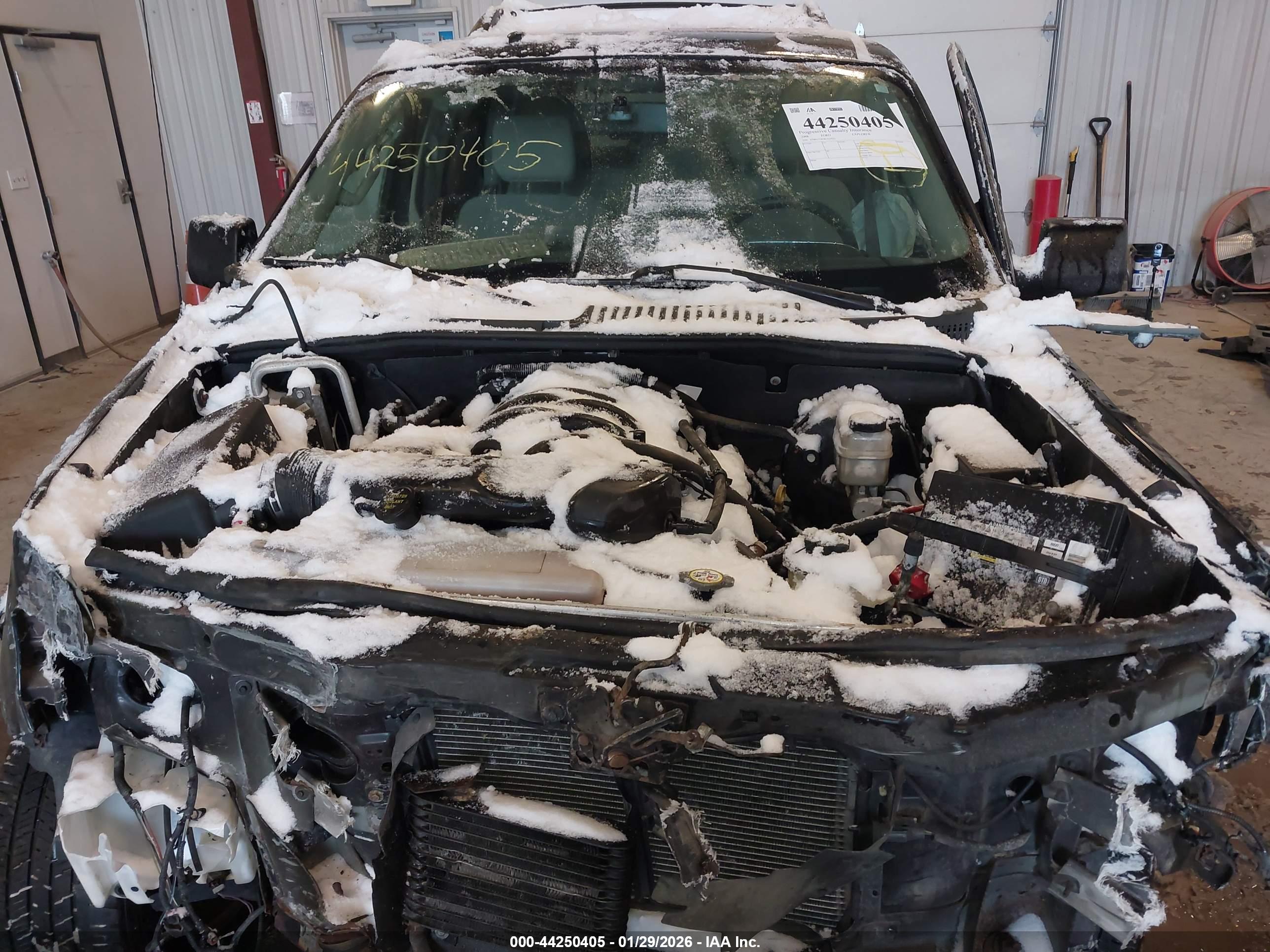 FORD EXPLORER image 10