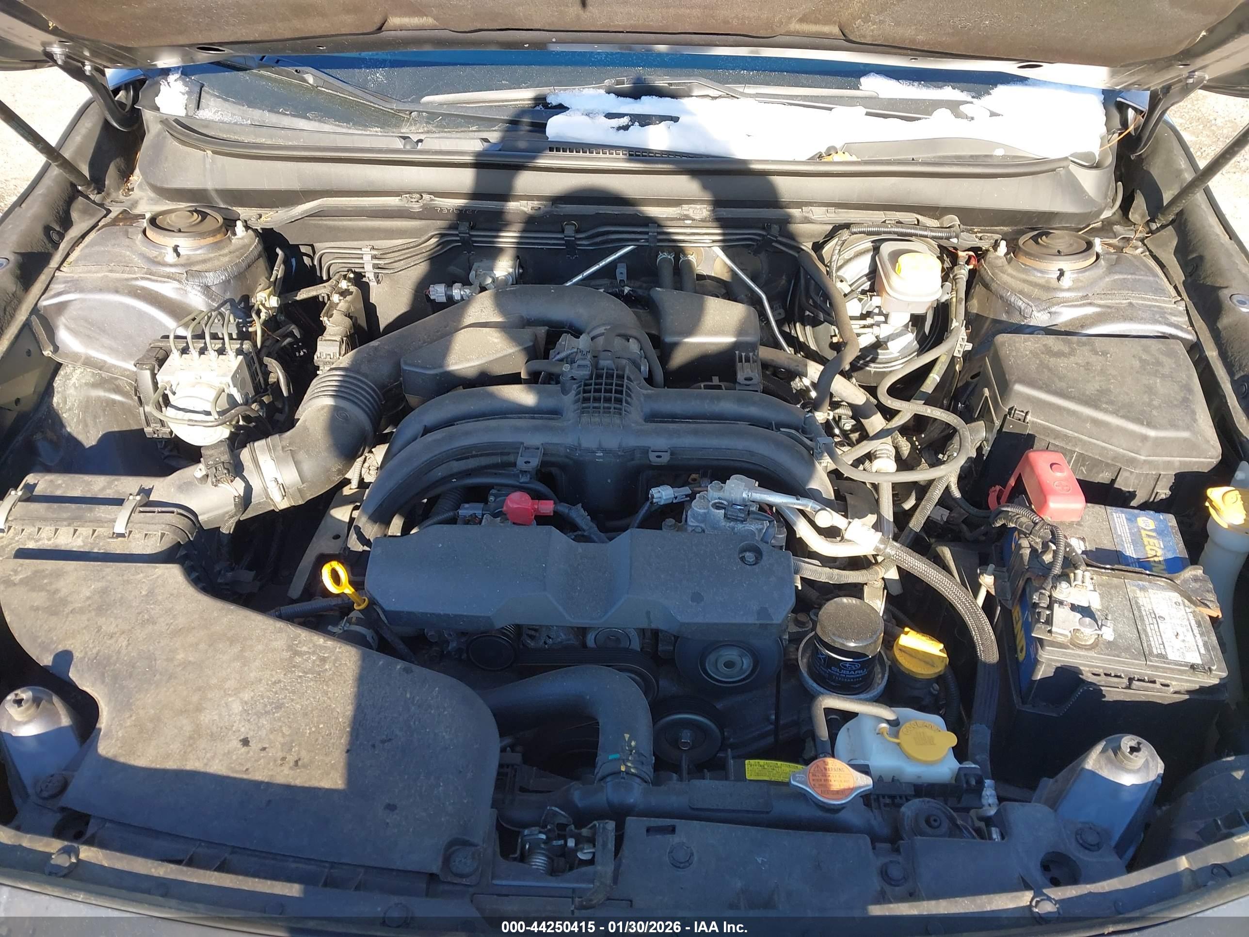 SUBARU OUTBACK image 10