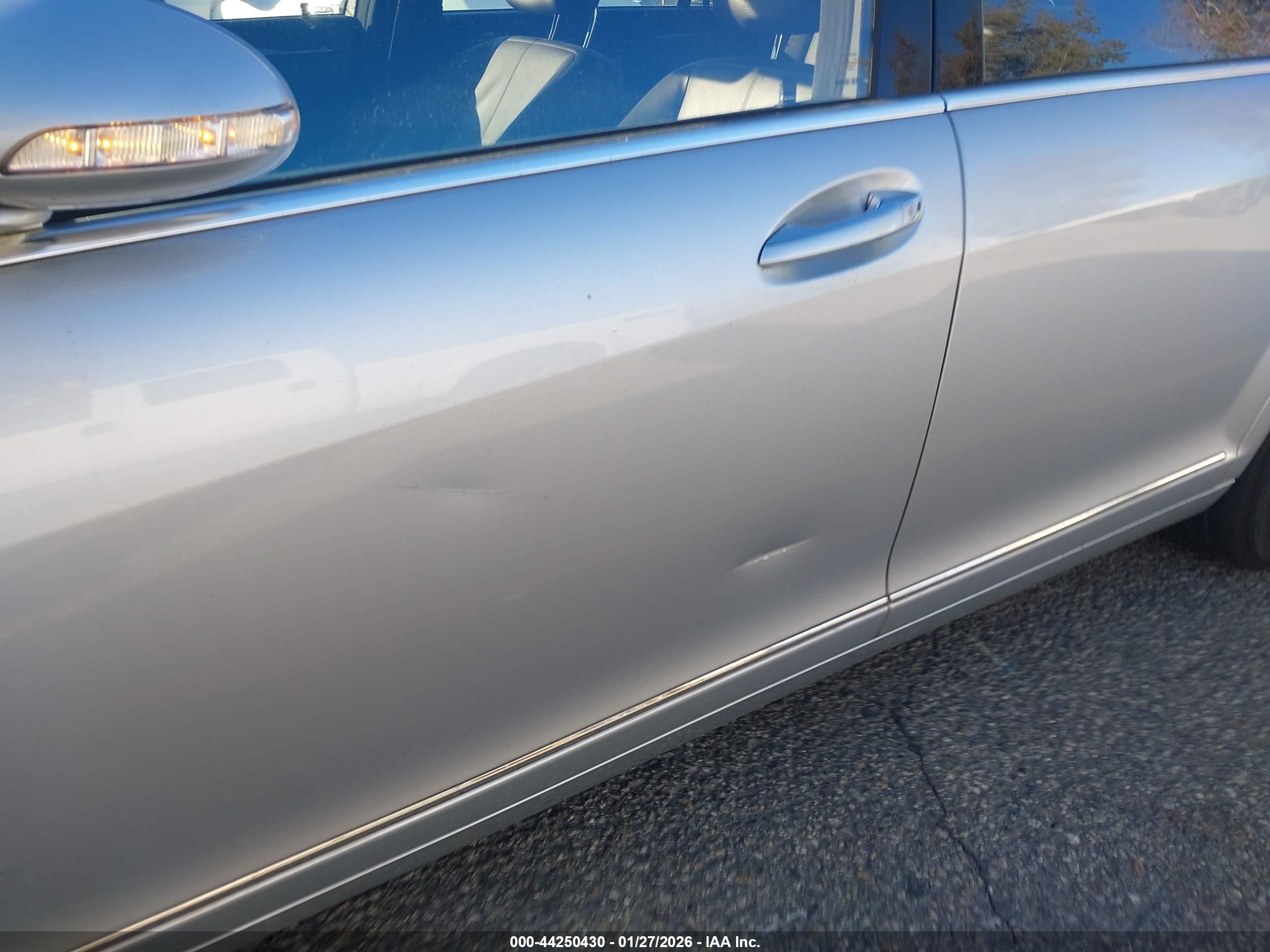 MERCEDES-BENZ S image 6