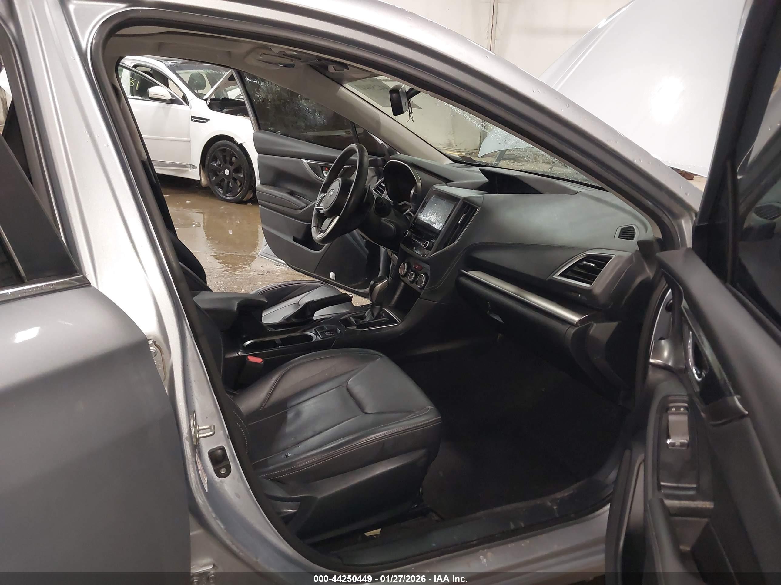SUBARU IMPREZA image 5