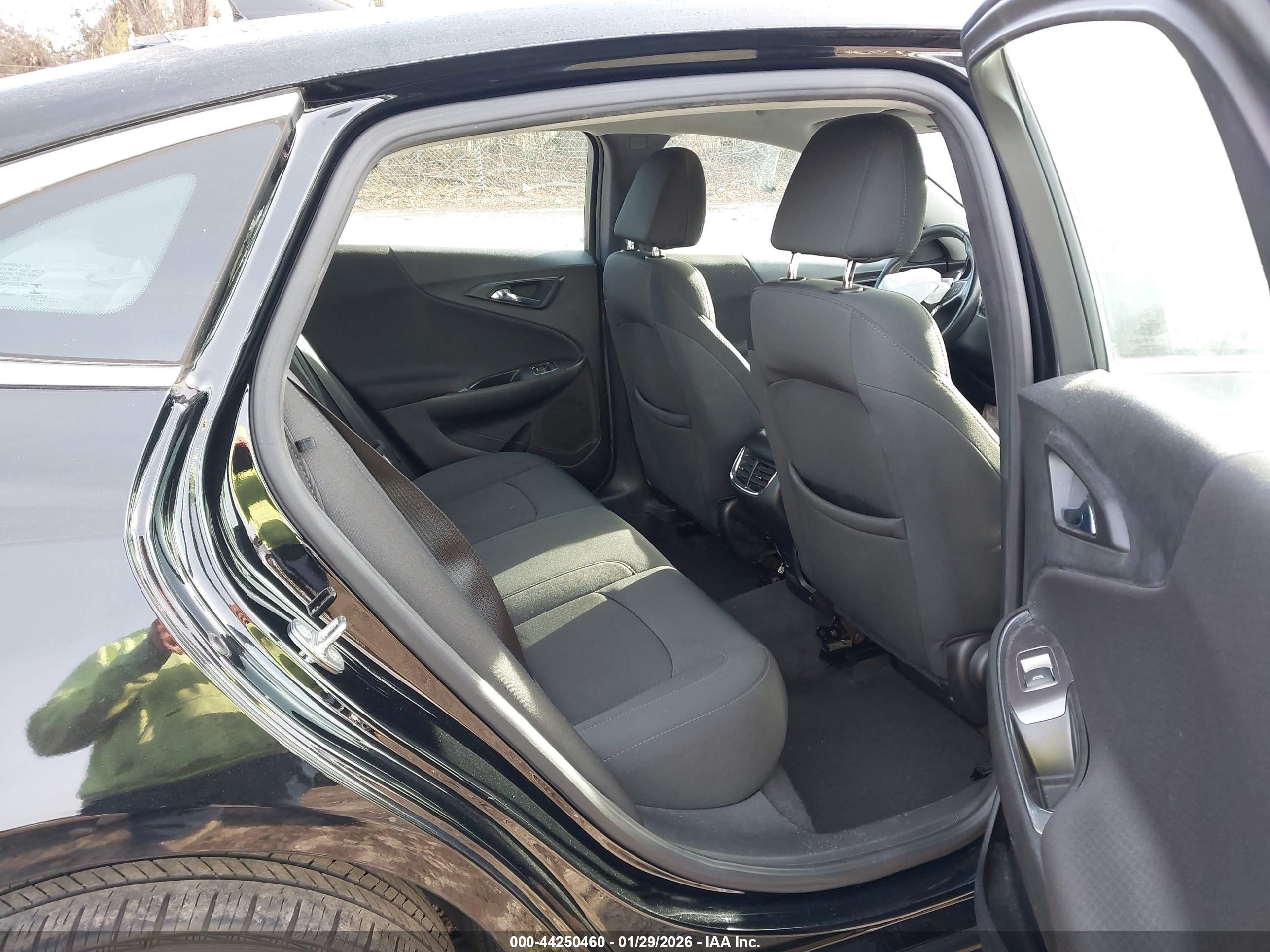 CHEVROLET MALIBU image 8