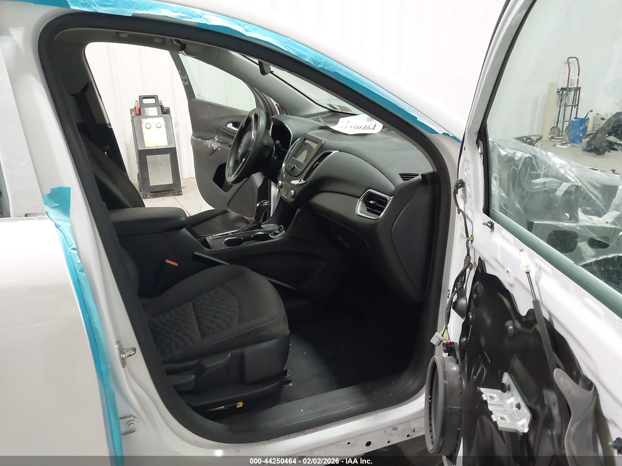 CHEVROLET EQUINOX image 5
