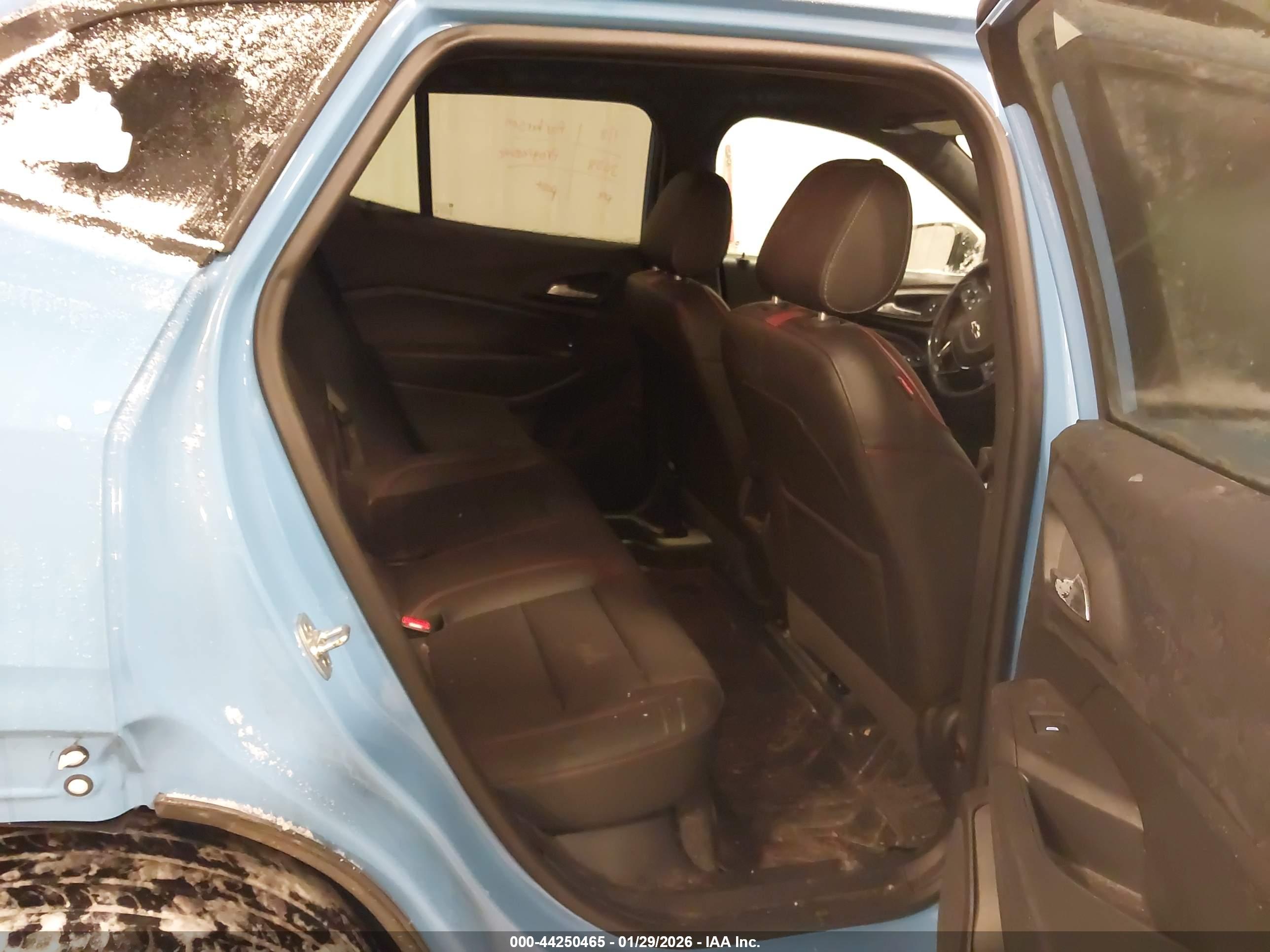 CHEVROLET TRAX image 8