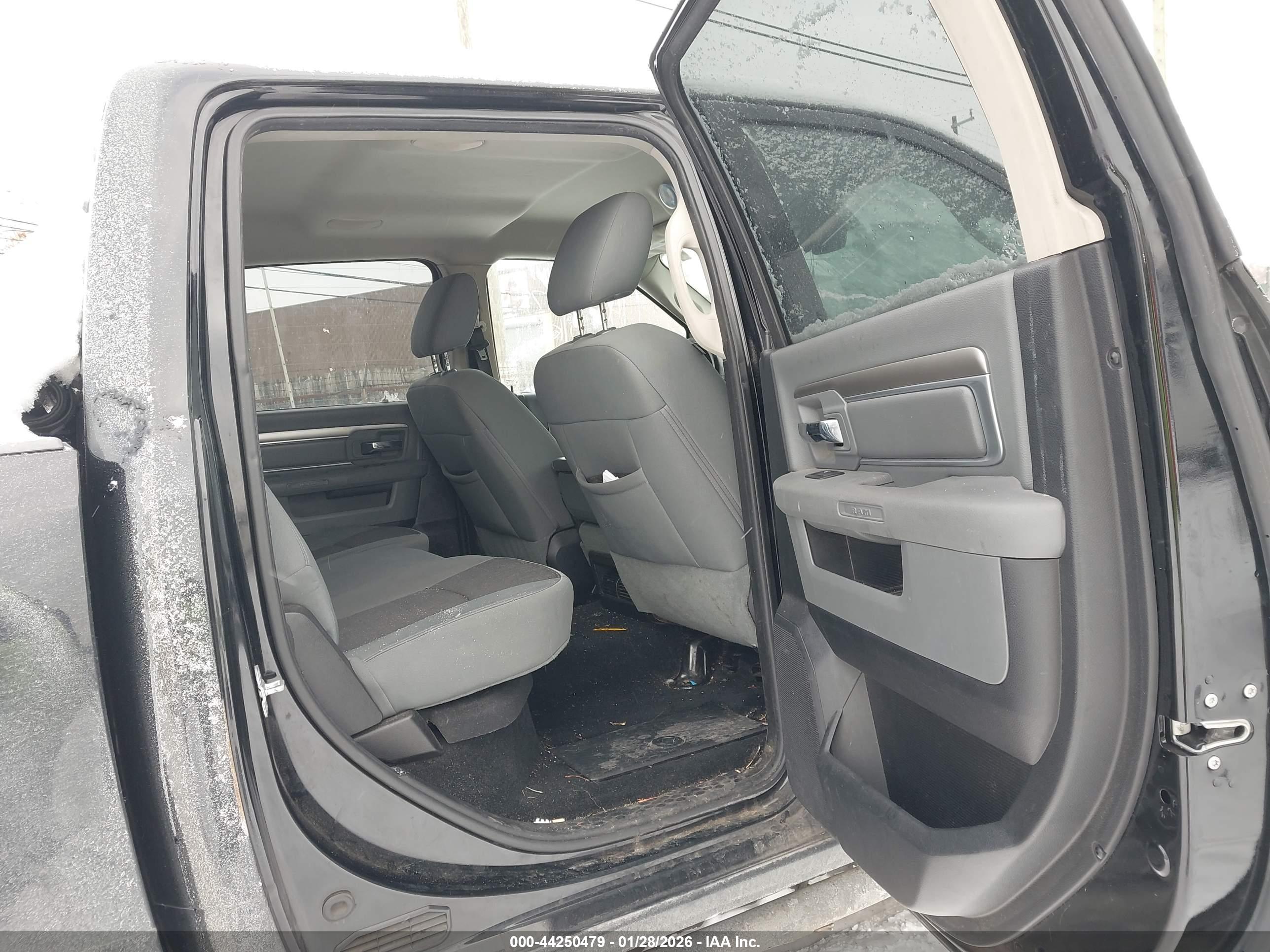 RAM 1500 image 8