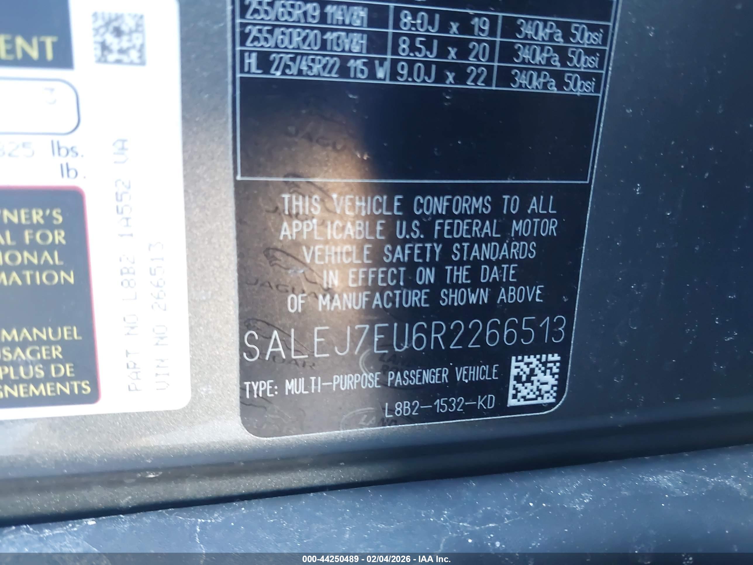 LAND ROVER image 9