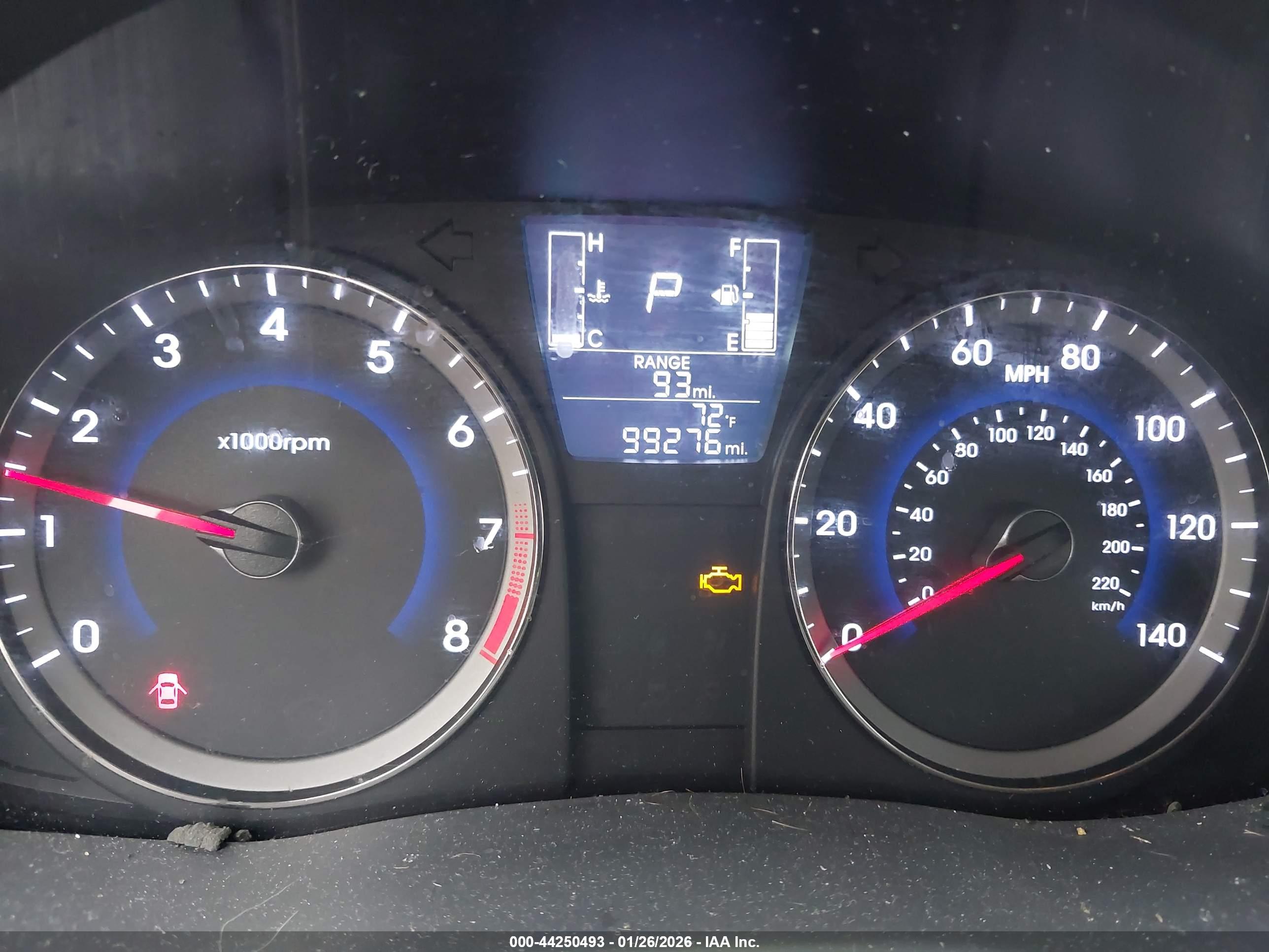 HYUNDAI ACCENT image 7