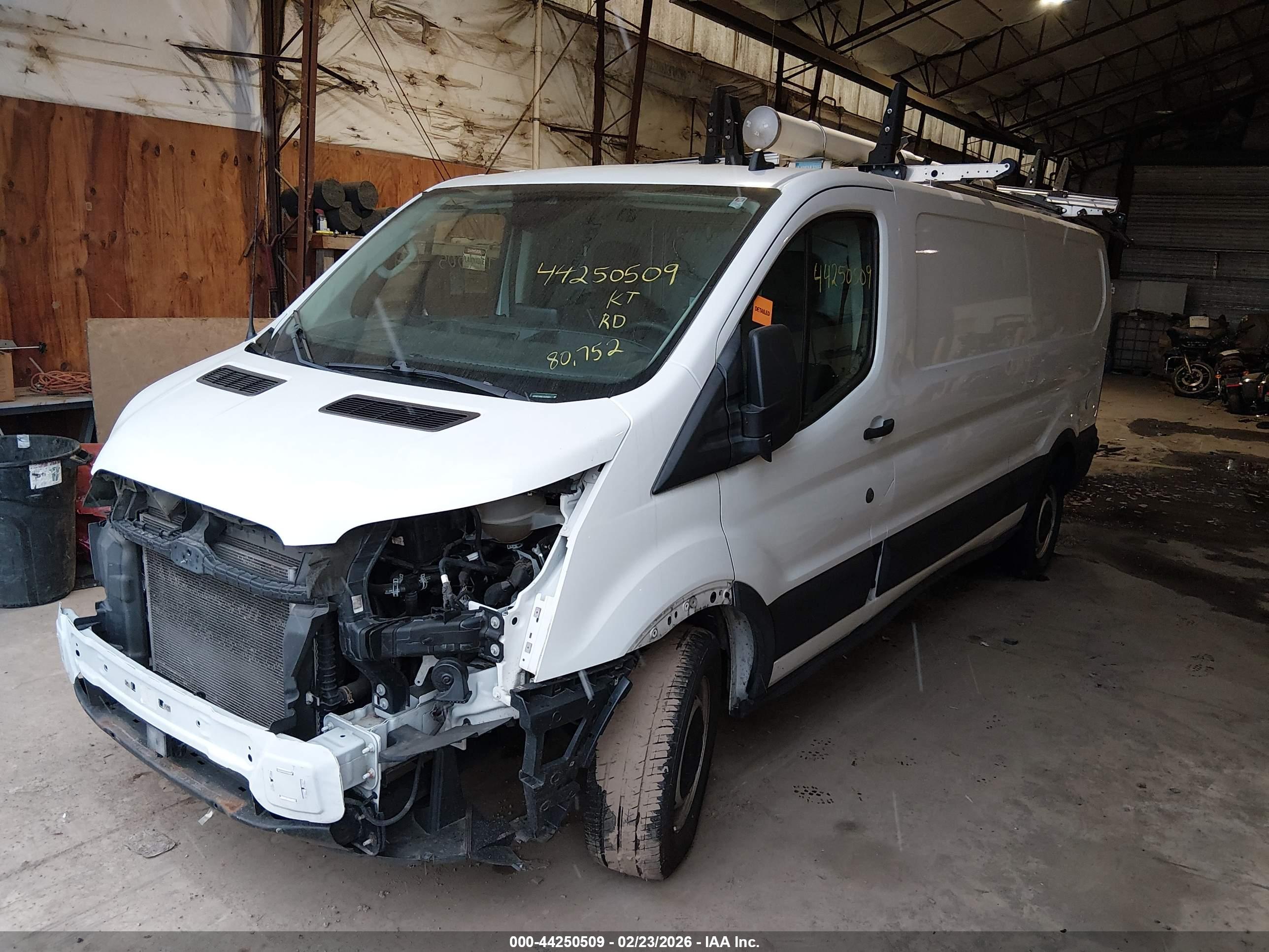 FORD TRANSIT-150 image 2