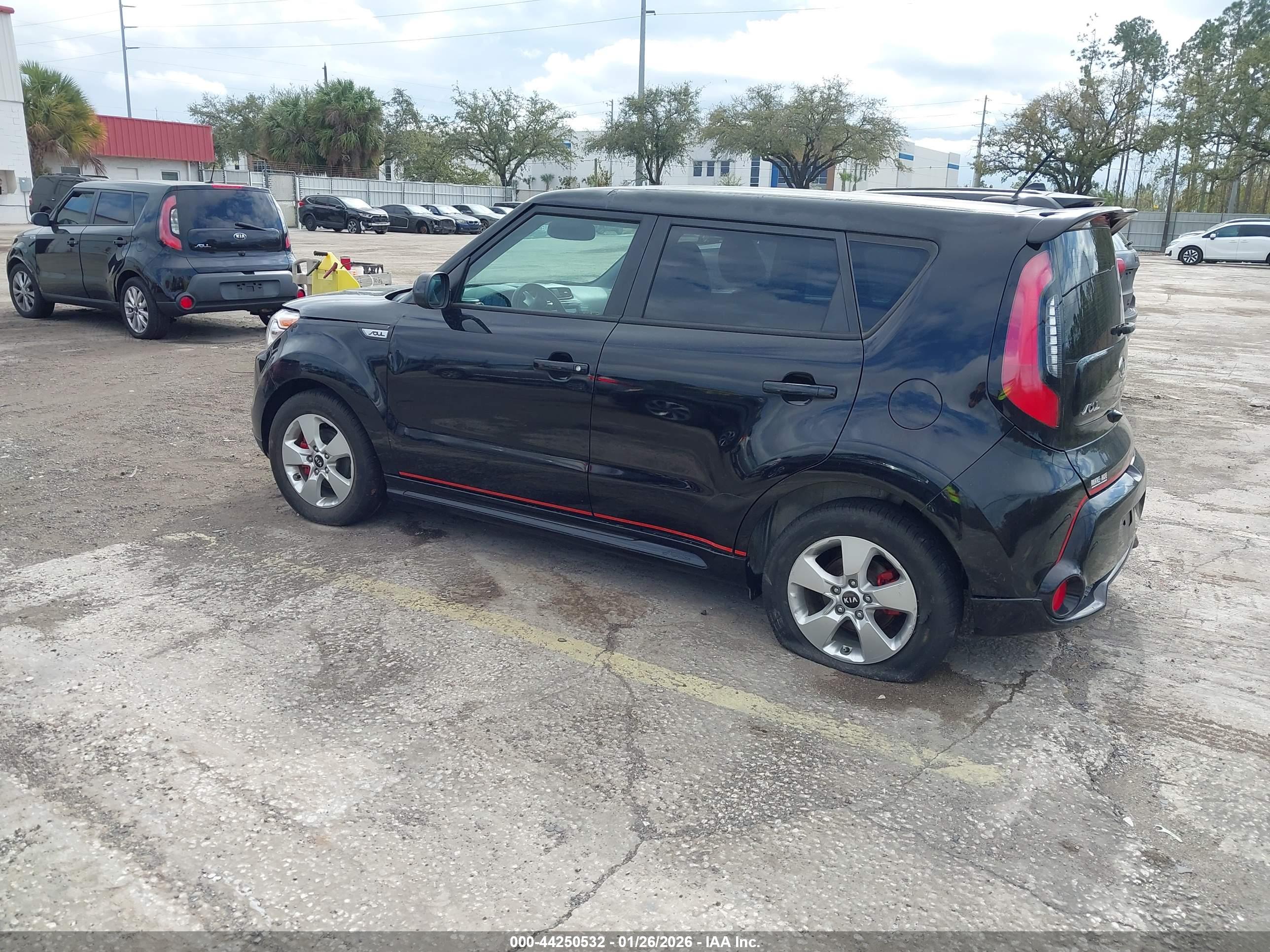 KIA SOUL image 3
