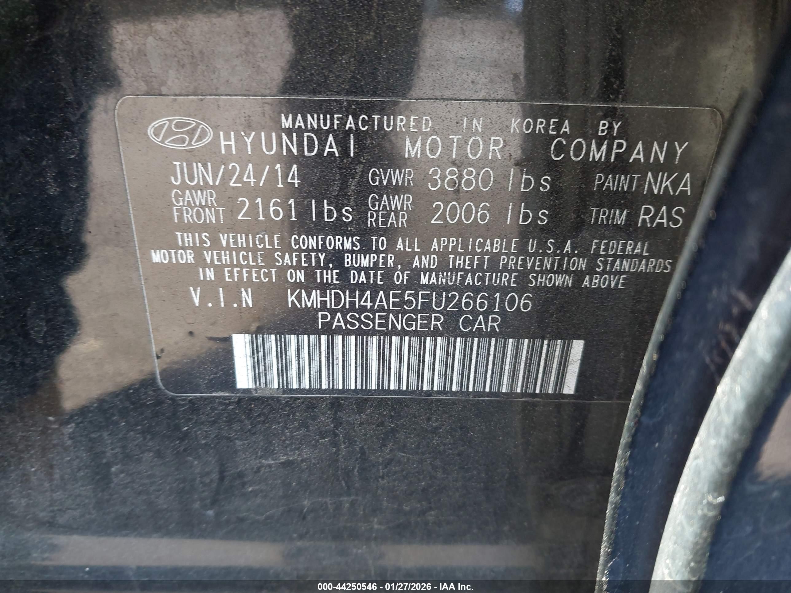 HYUNDAI ELANTRA image 9