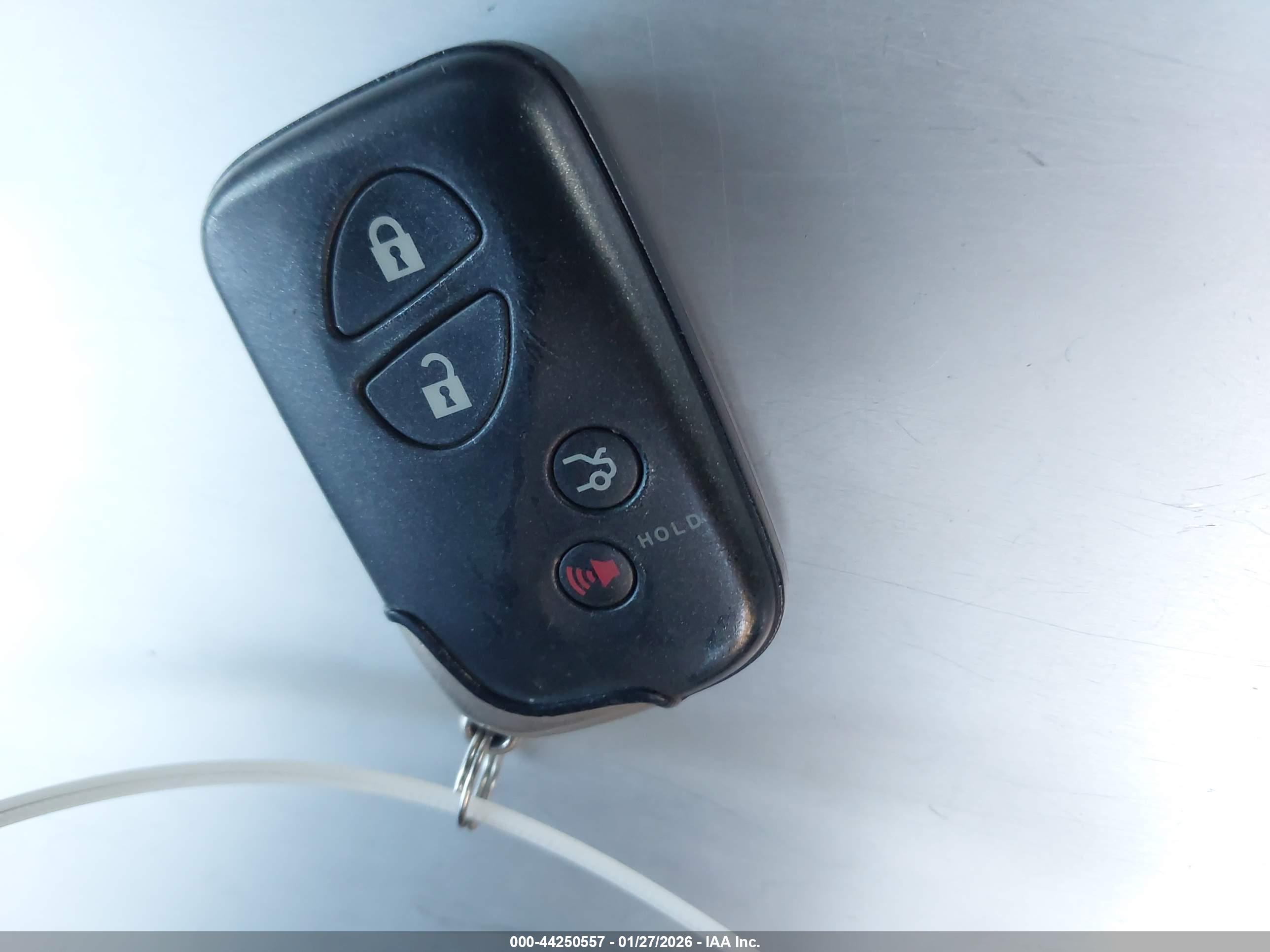 LEXUS IS image 11
