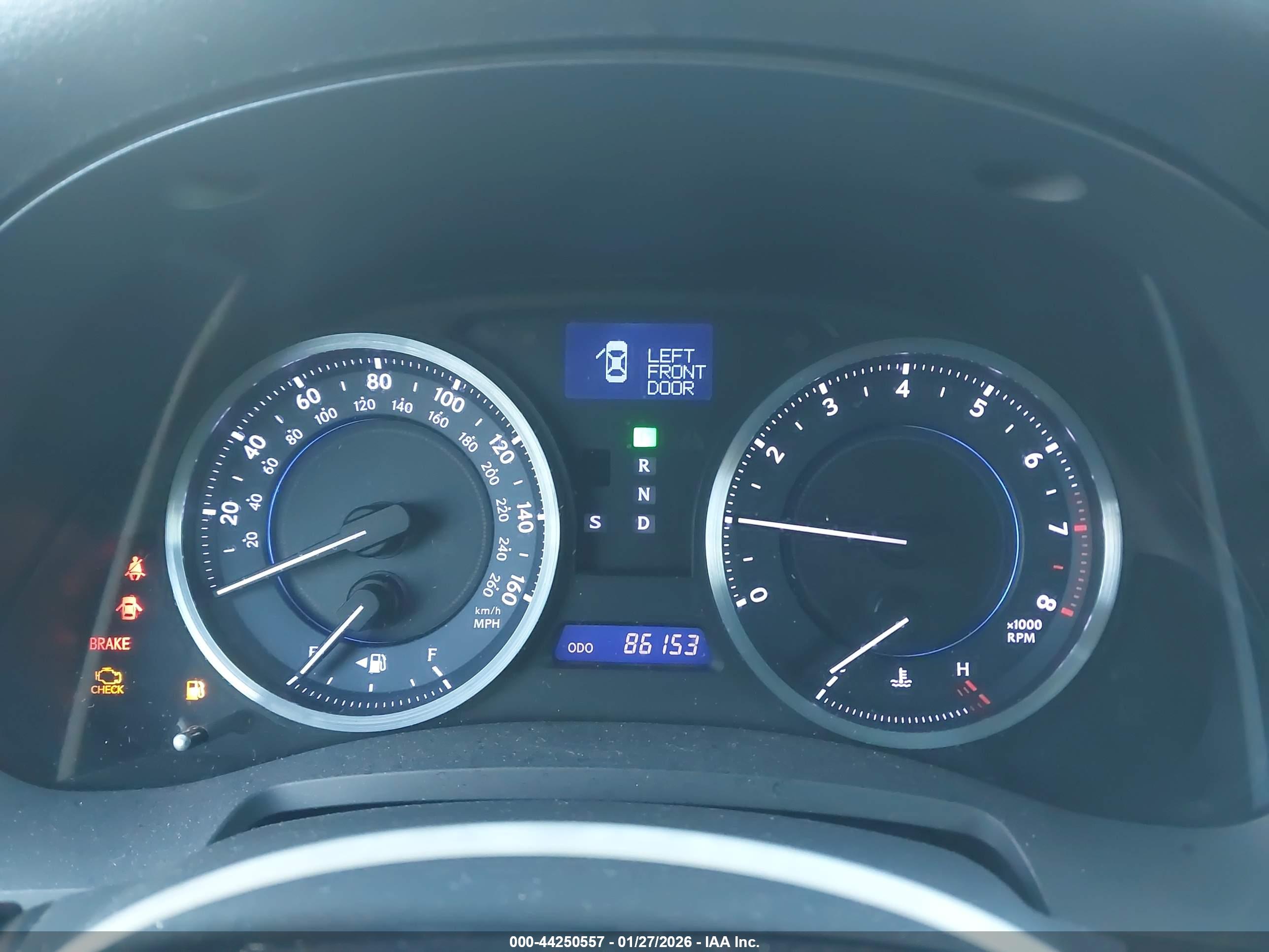 LEXUS IS image 7