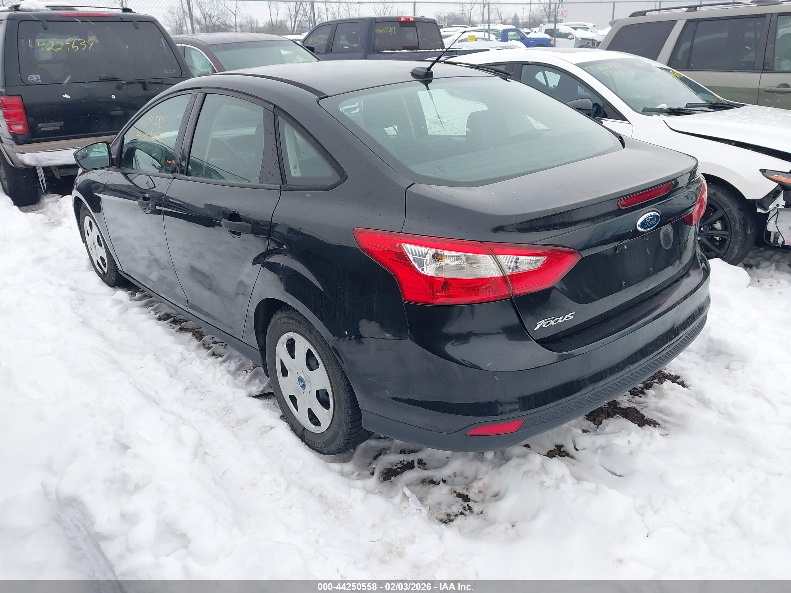 FORD FOCUS image 3