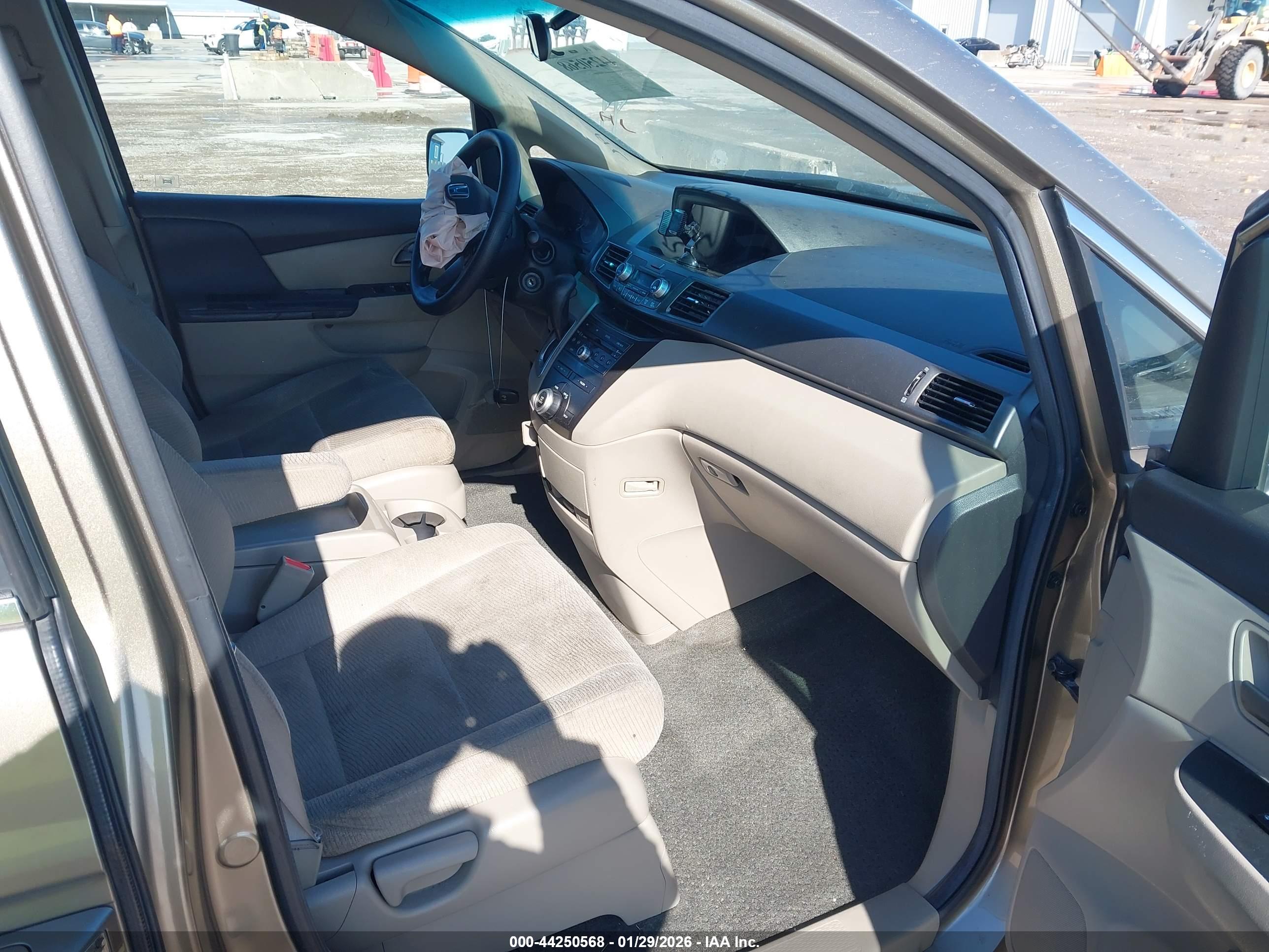 HONDA ODYSSEY image 5