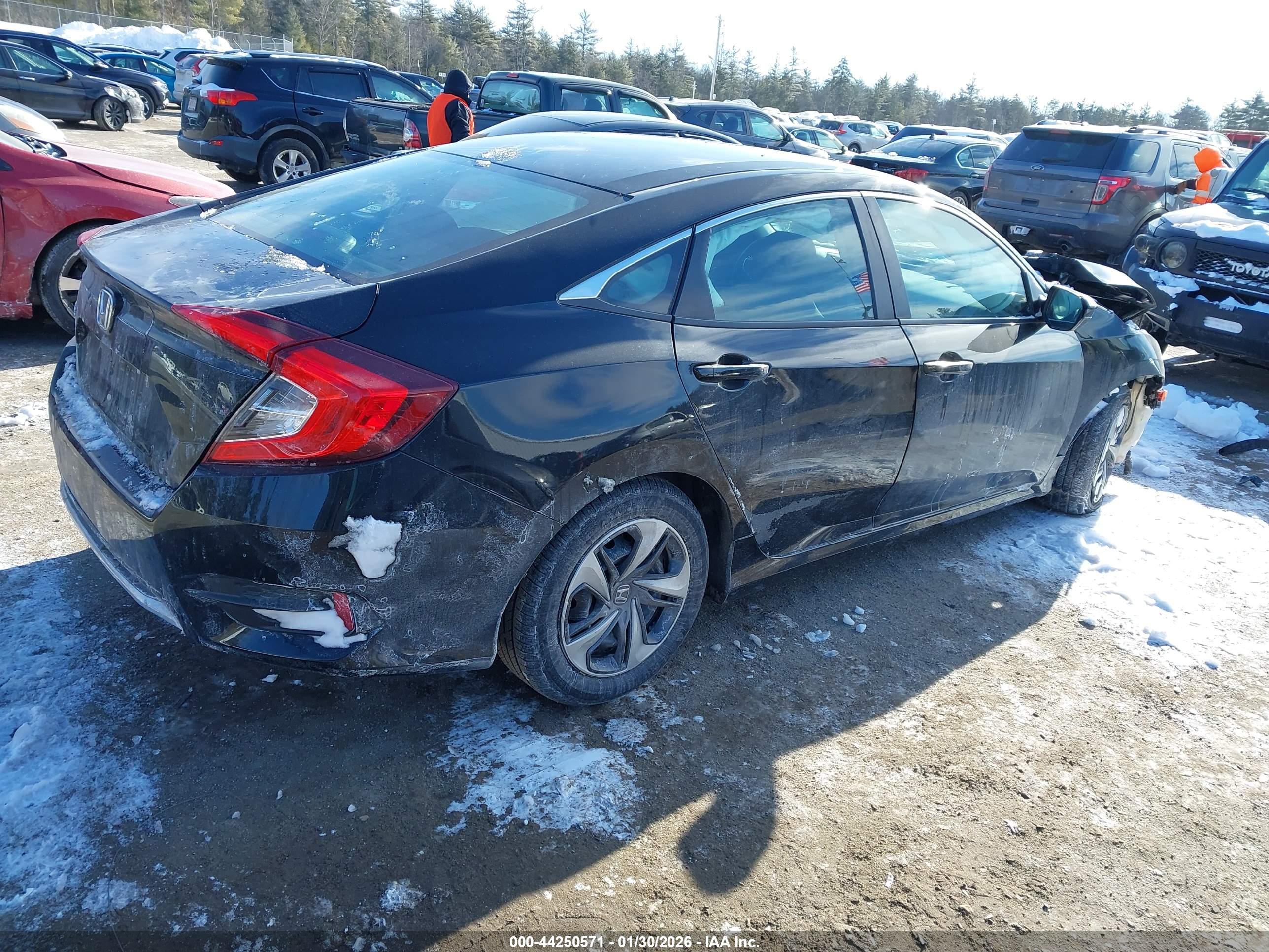 HONDA CIVIC image 4