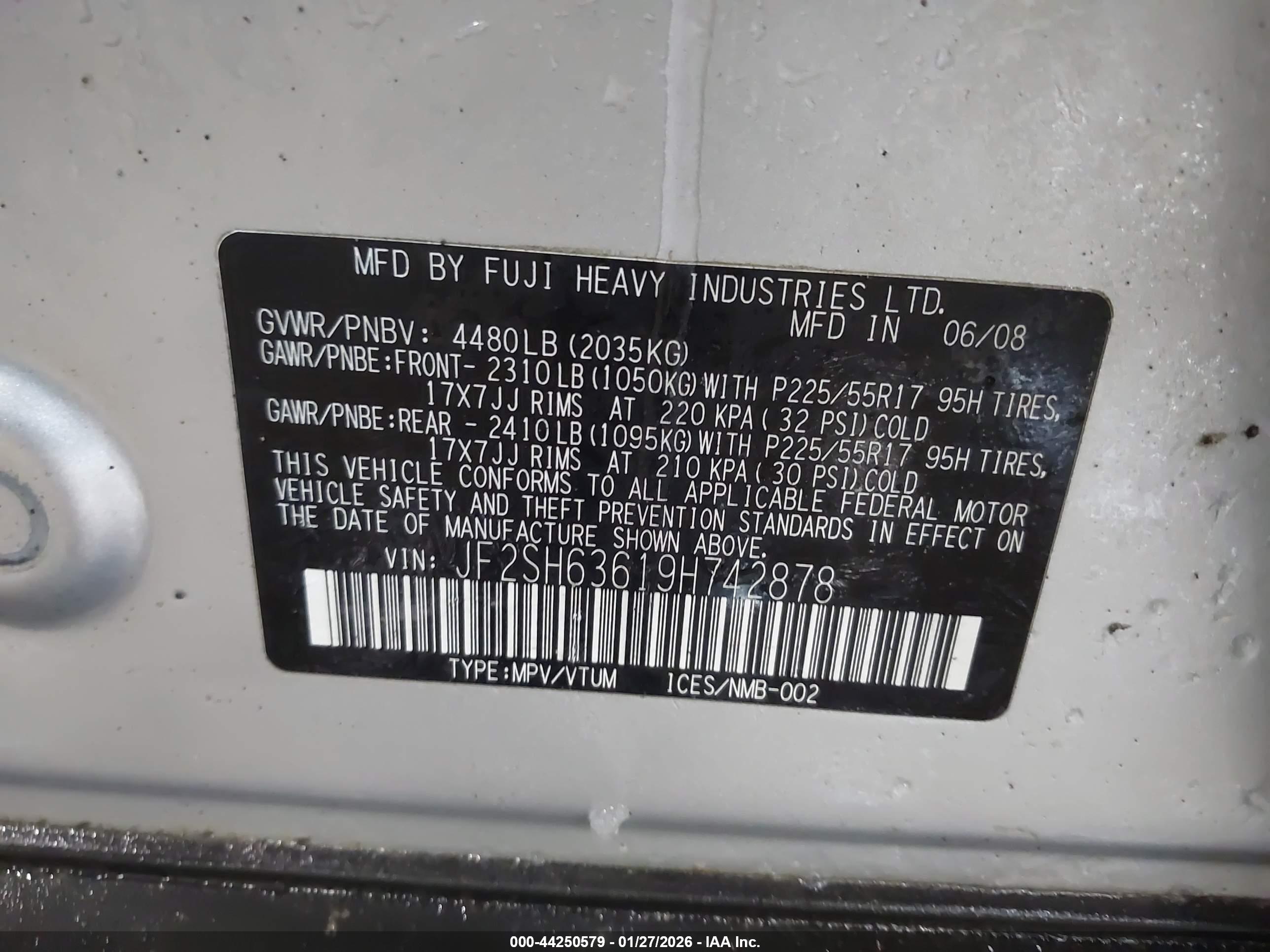 SUBARU FORESTER image 9