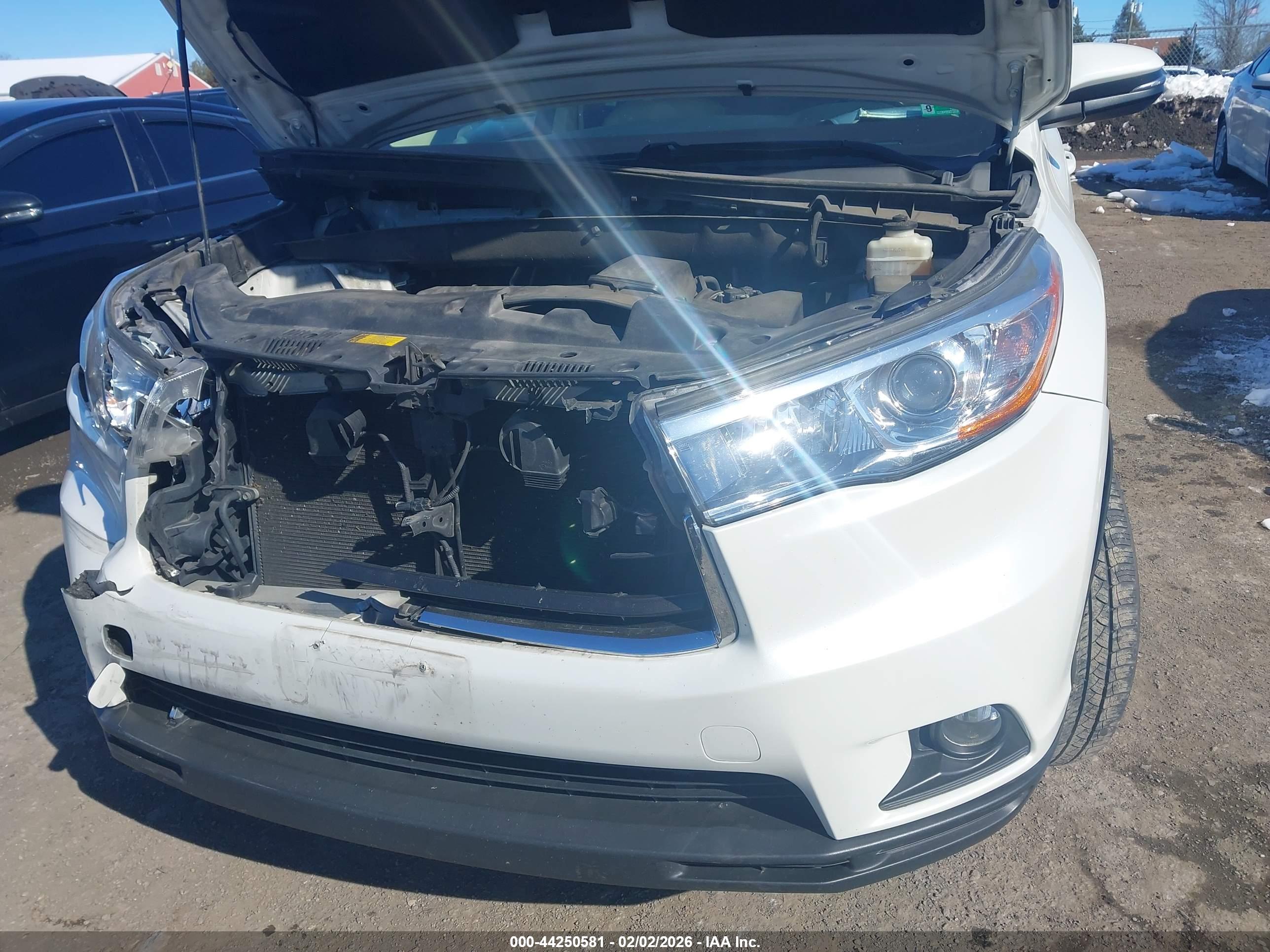 TOYOTA HIGHLANDER image 6
