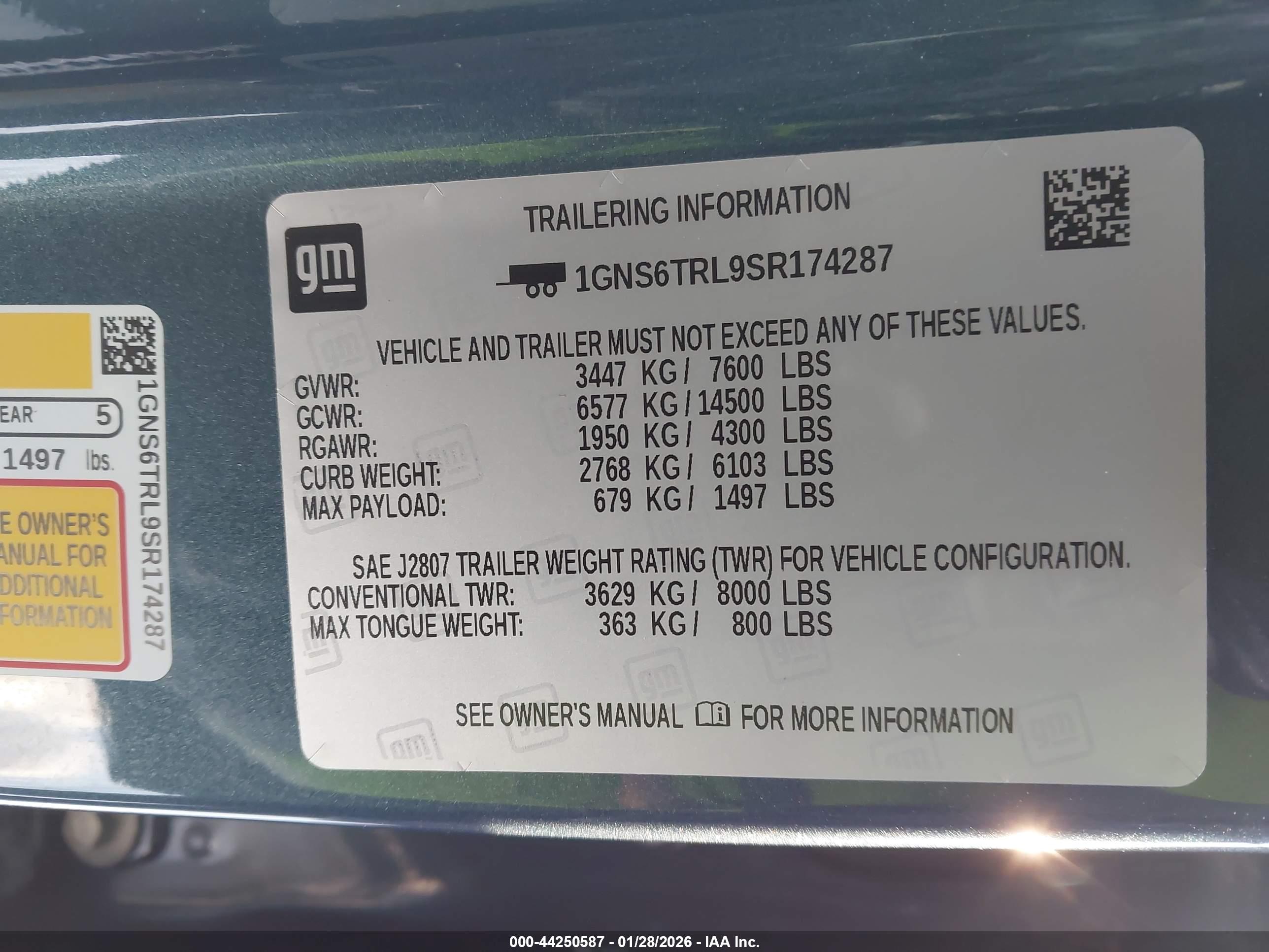 CHEVROLET TAHOE image 9
