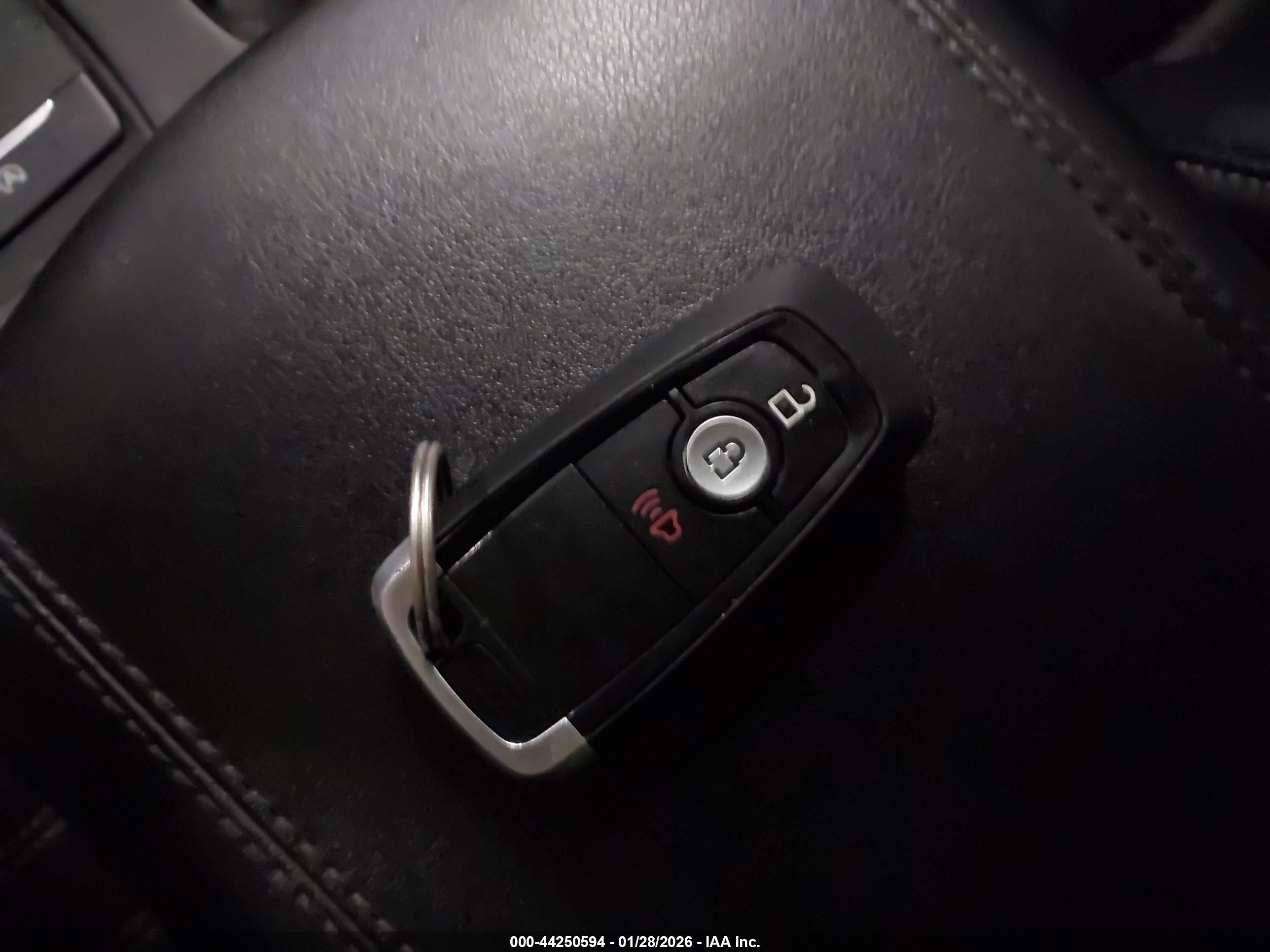 FORD EDGE image 11