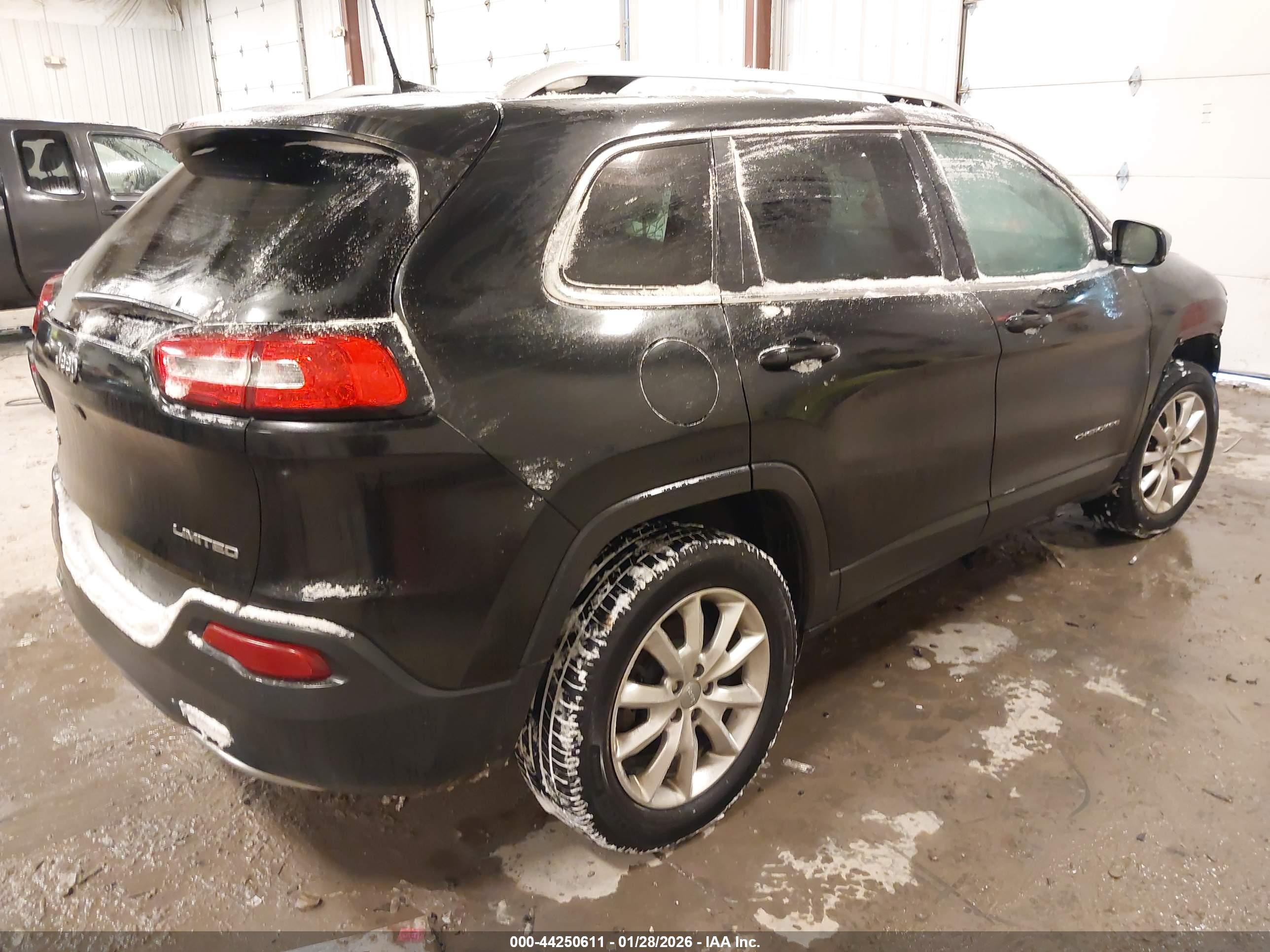 JEEP CHEROKEE image 4