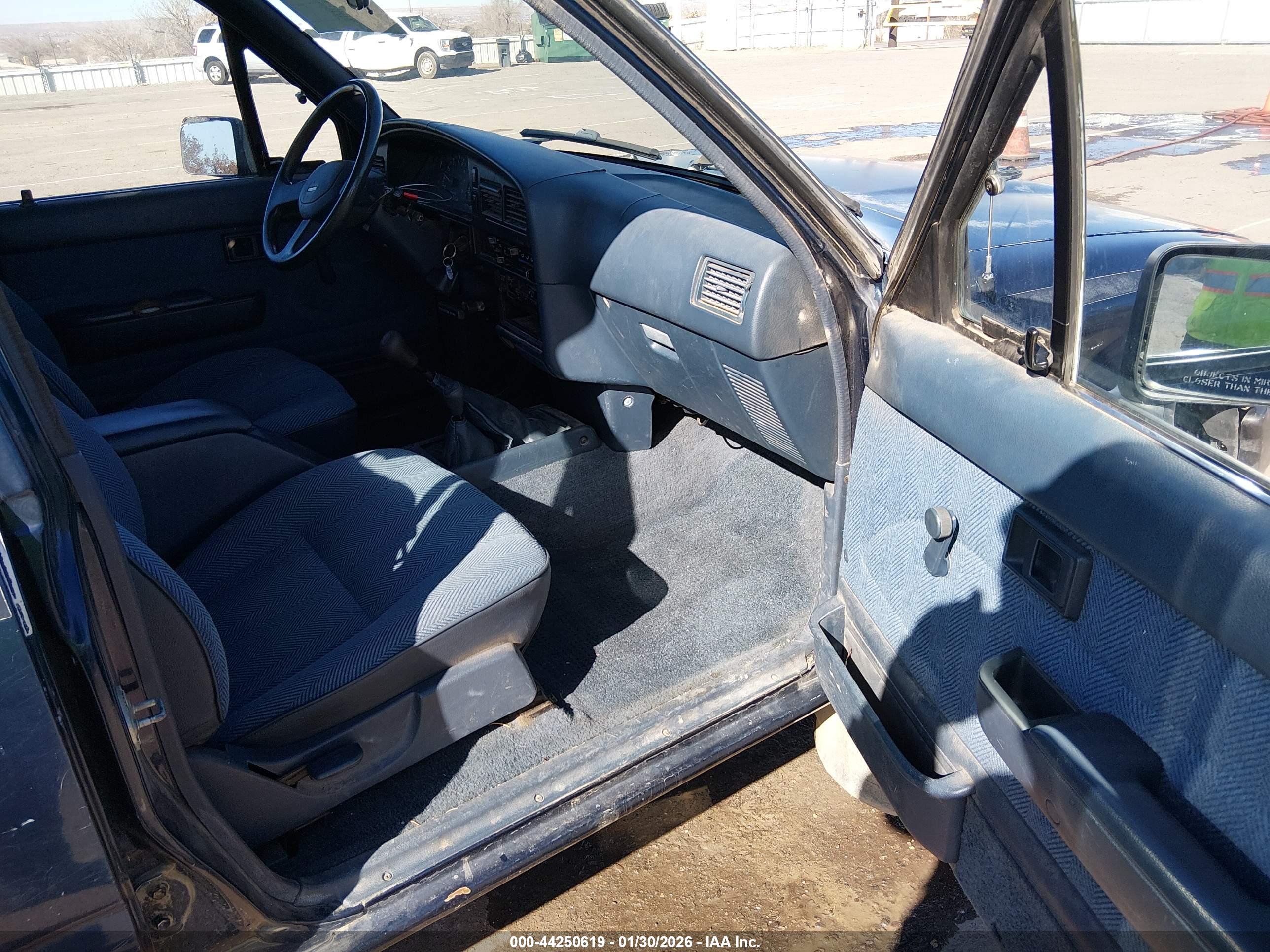 TOYOTA 4RUNNER image 5