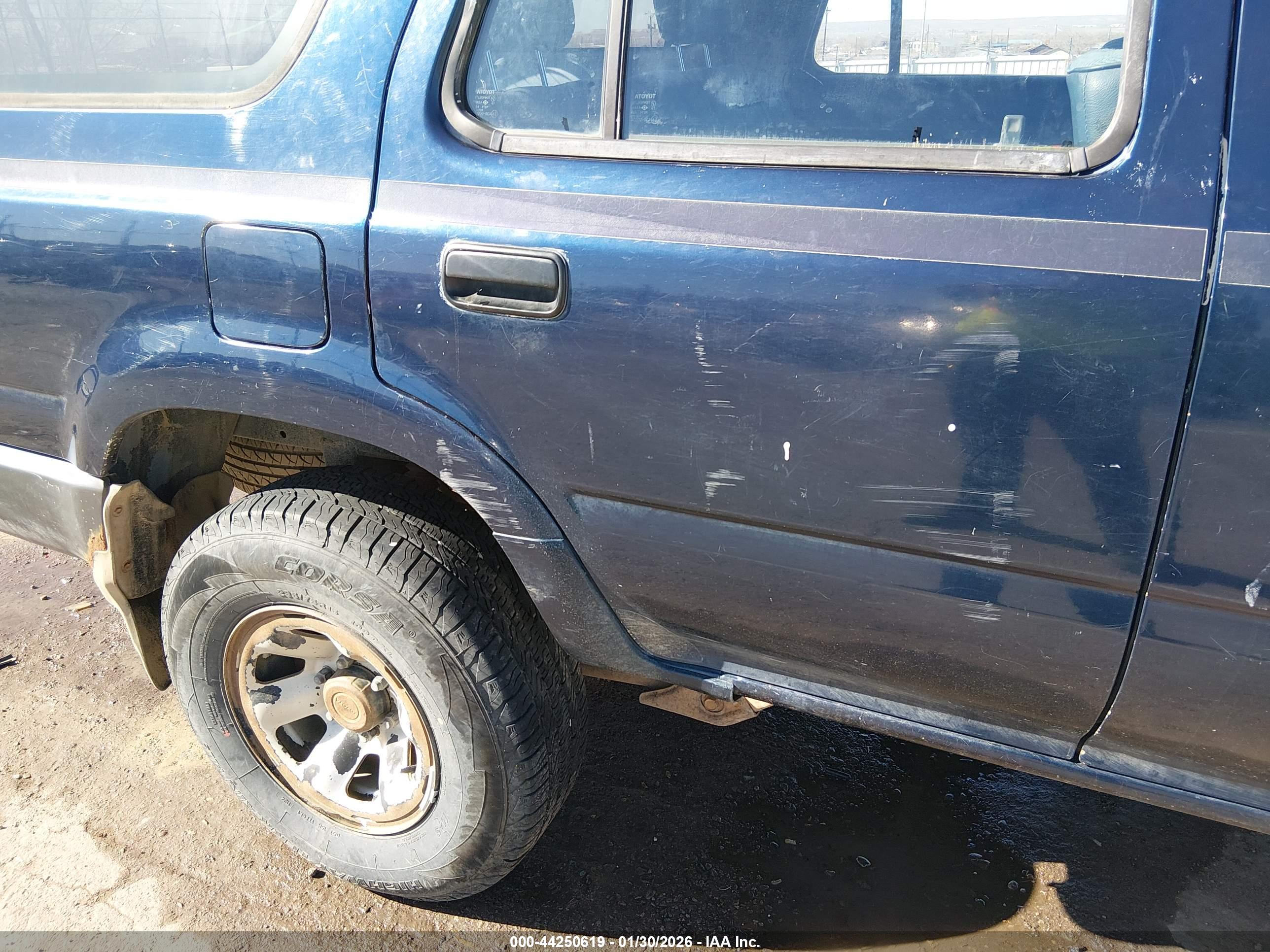 TOYOTA 4RUNNER image 6