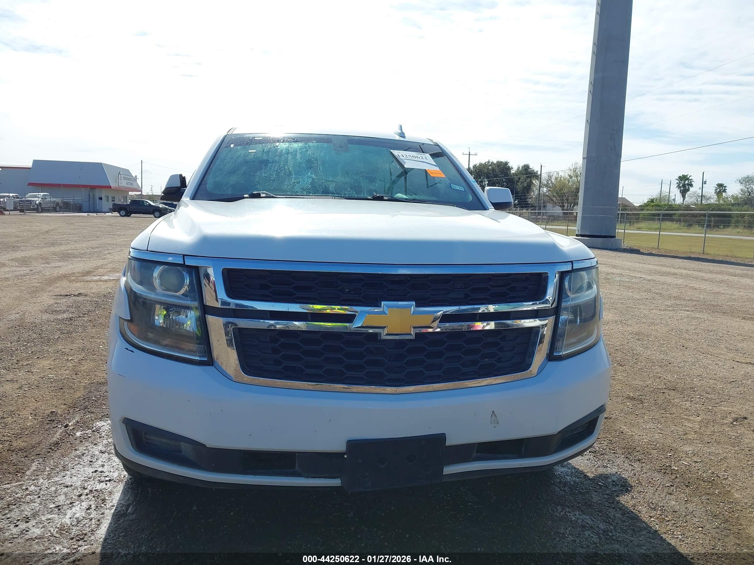 CHEVROLET TAHOE image 6