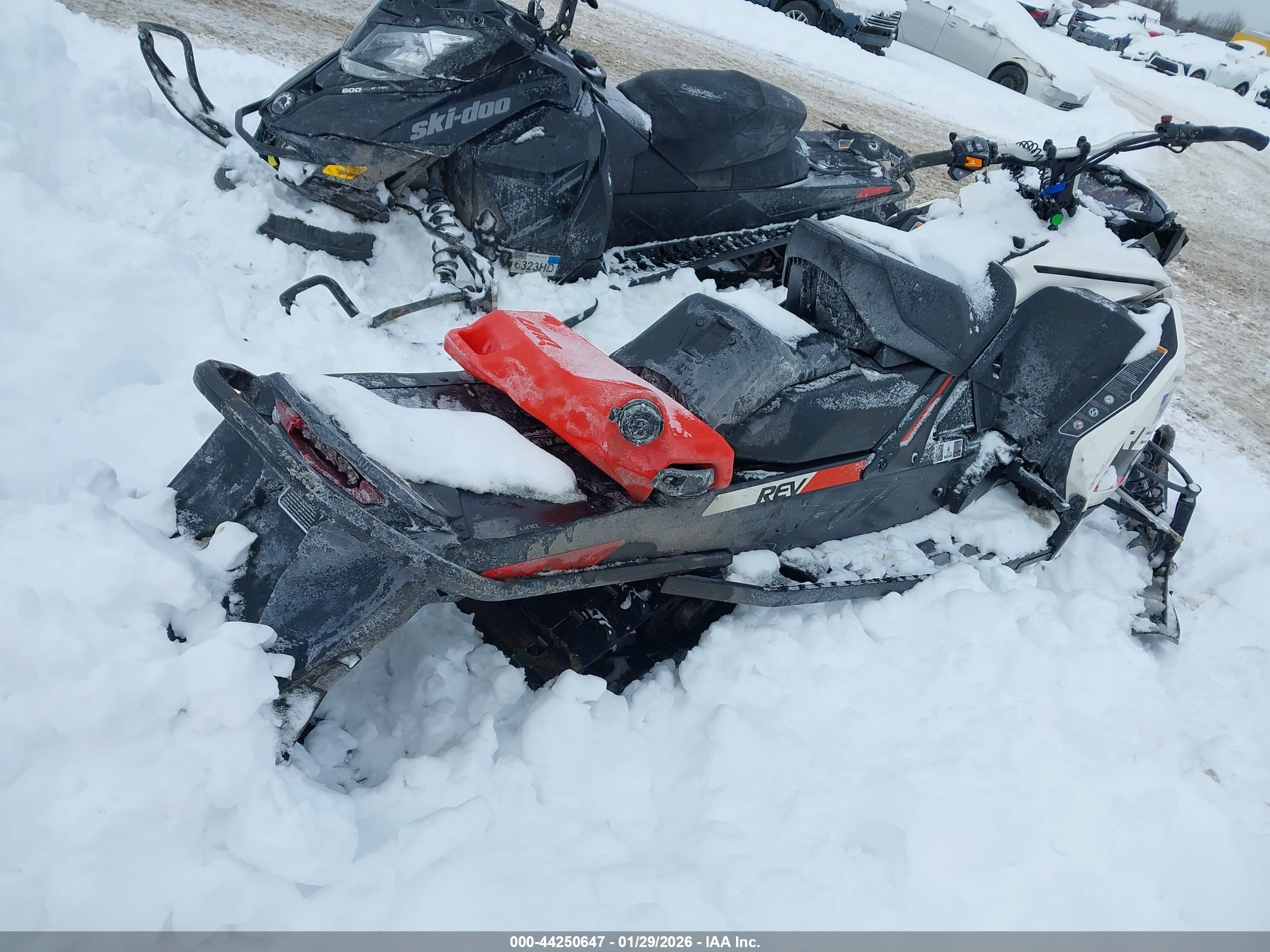 SKI-DOO RENEGADE image 4