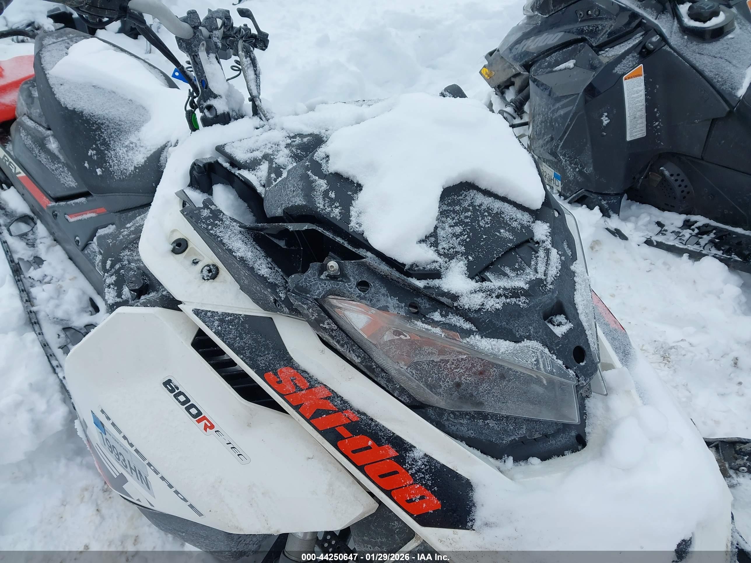 SKI-DOO RENEGADE image 6