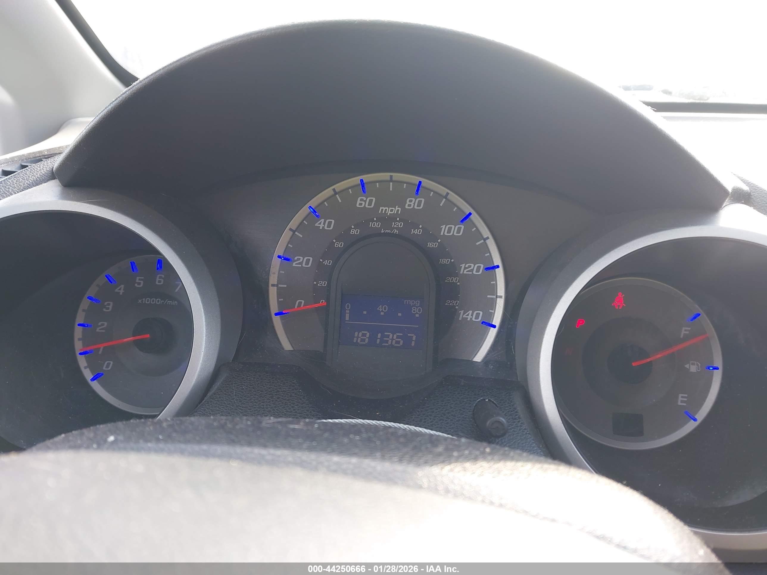 HONDA FIT image 7