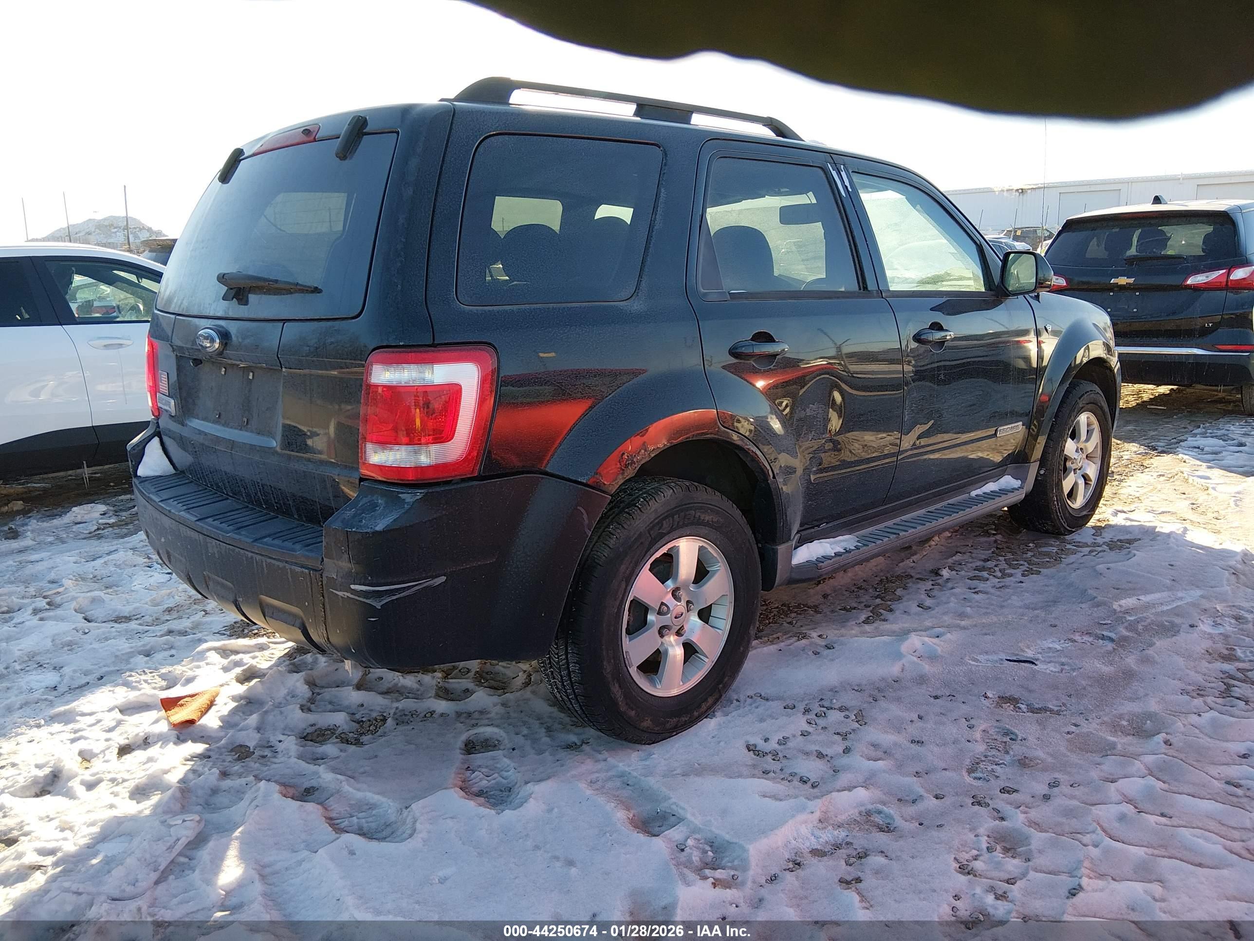 FORD ESCAPE image 4