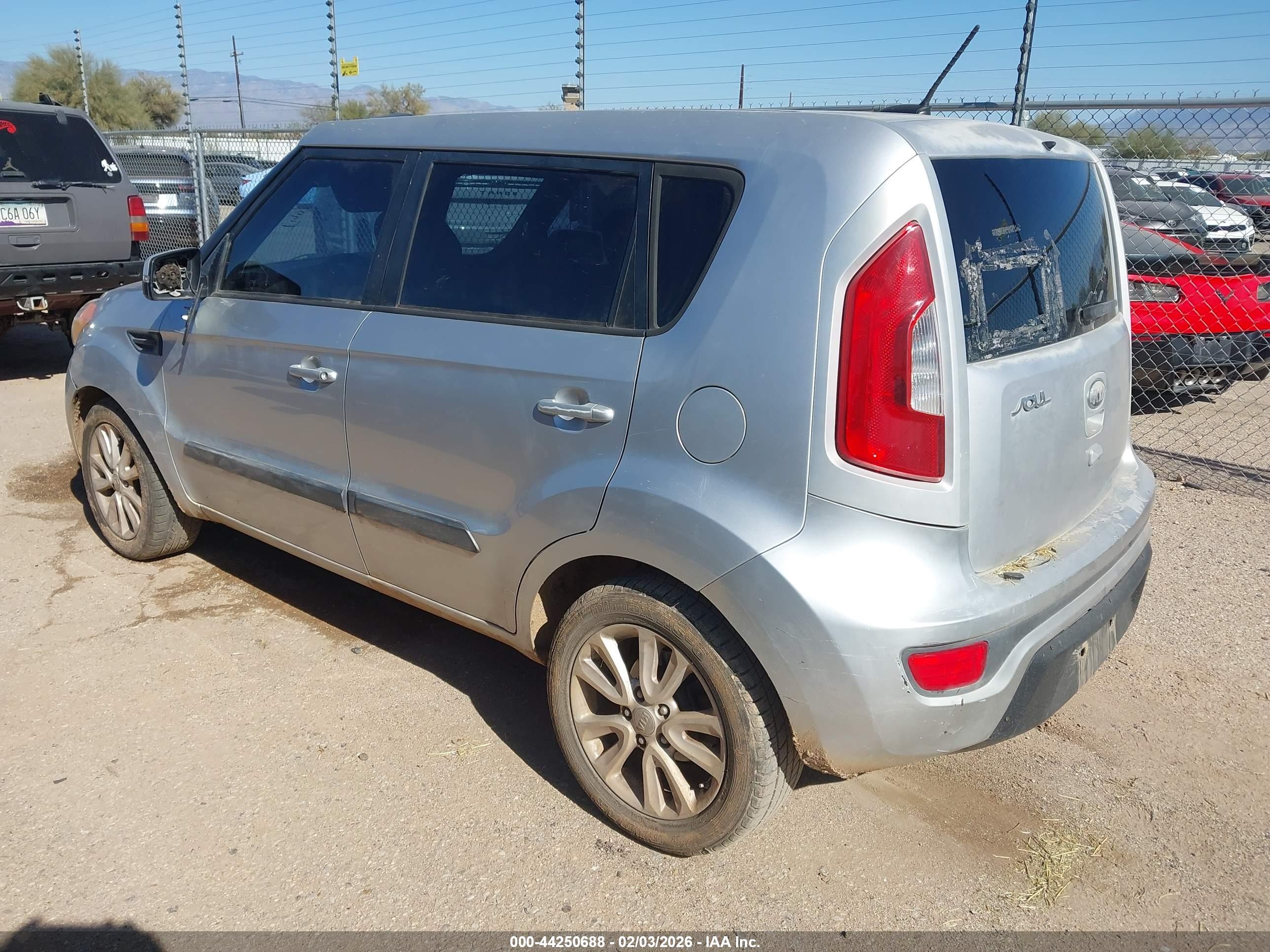 KIA SOUL image 3