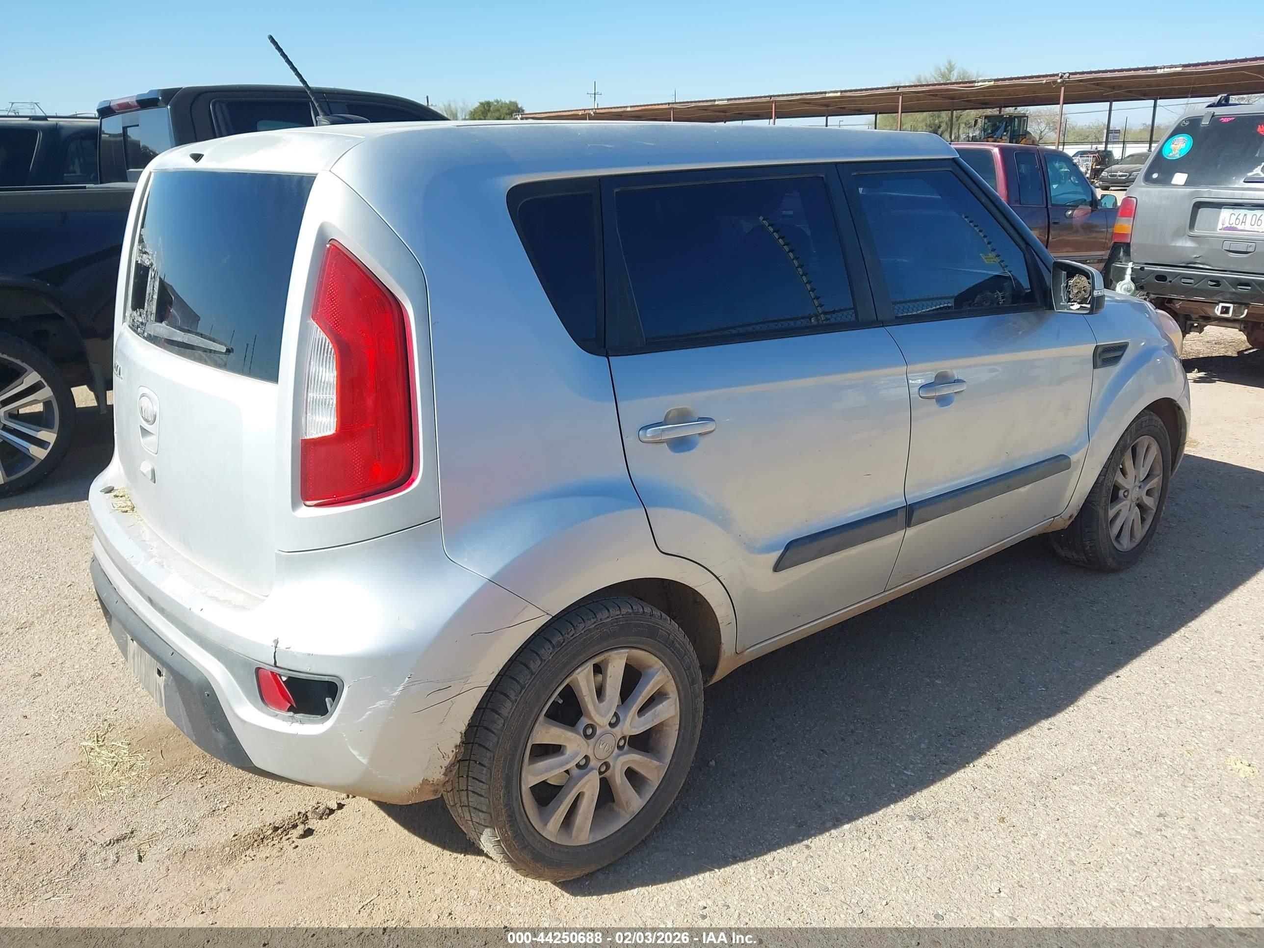 KIA SOUL image 4