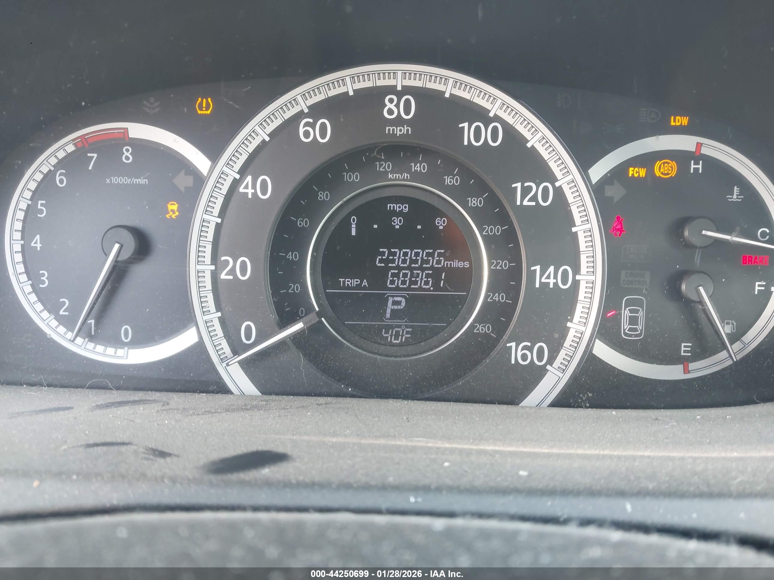 HONDA ACCORD image 7