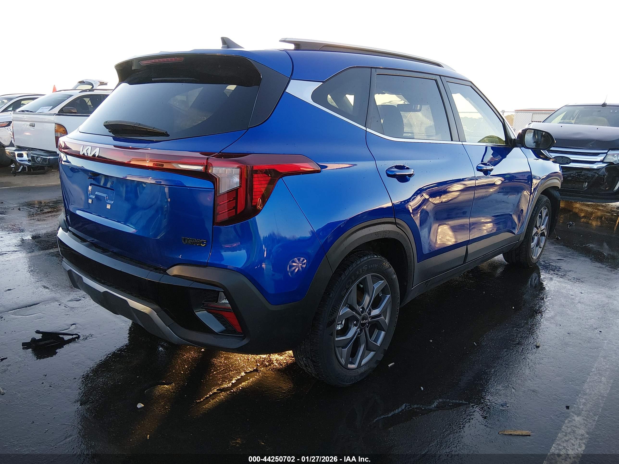 KIA SELTOS image 4