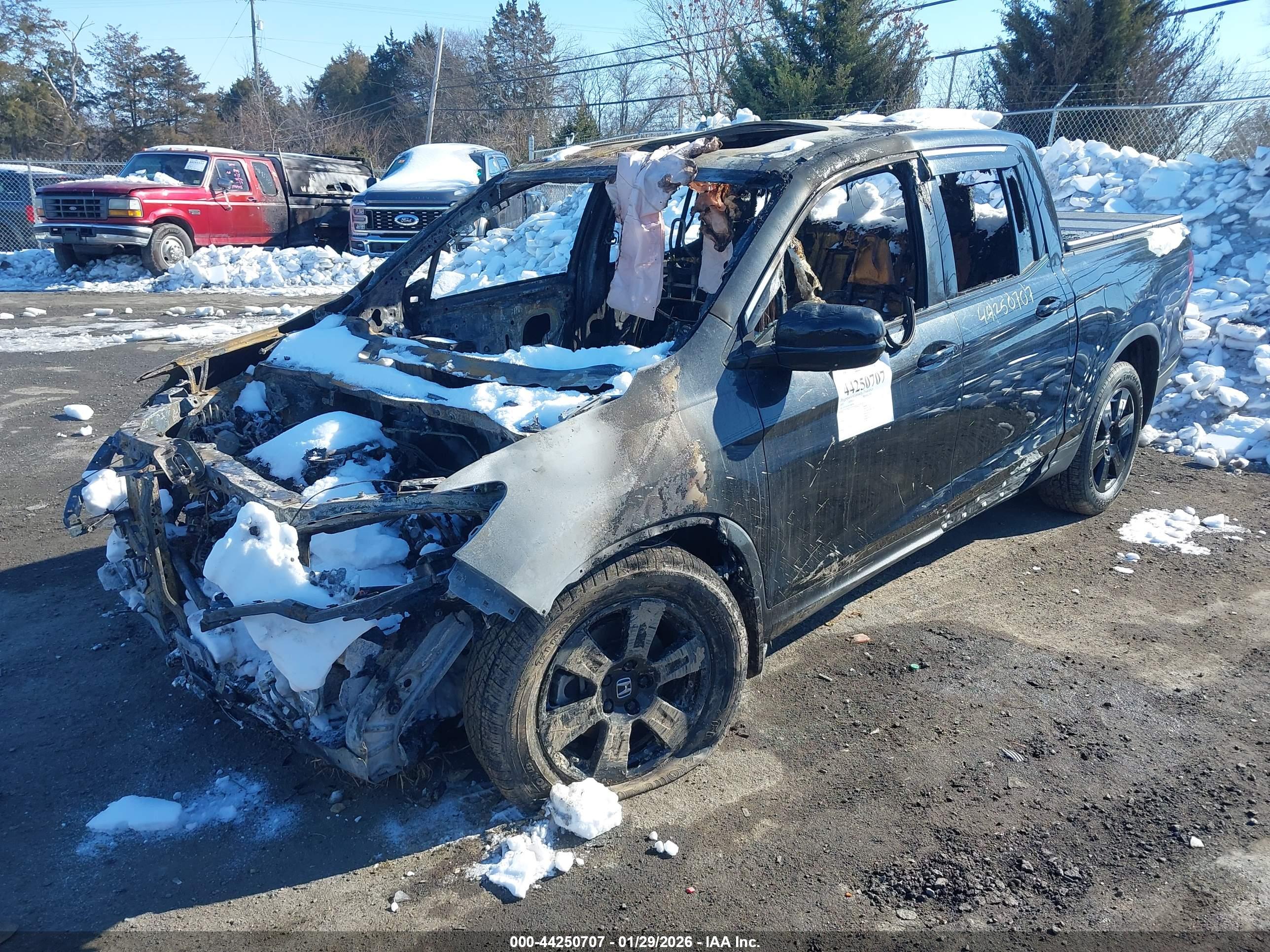 HONDA RIDGELINE image 2
