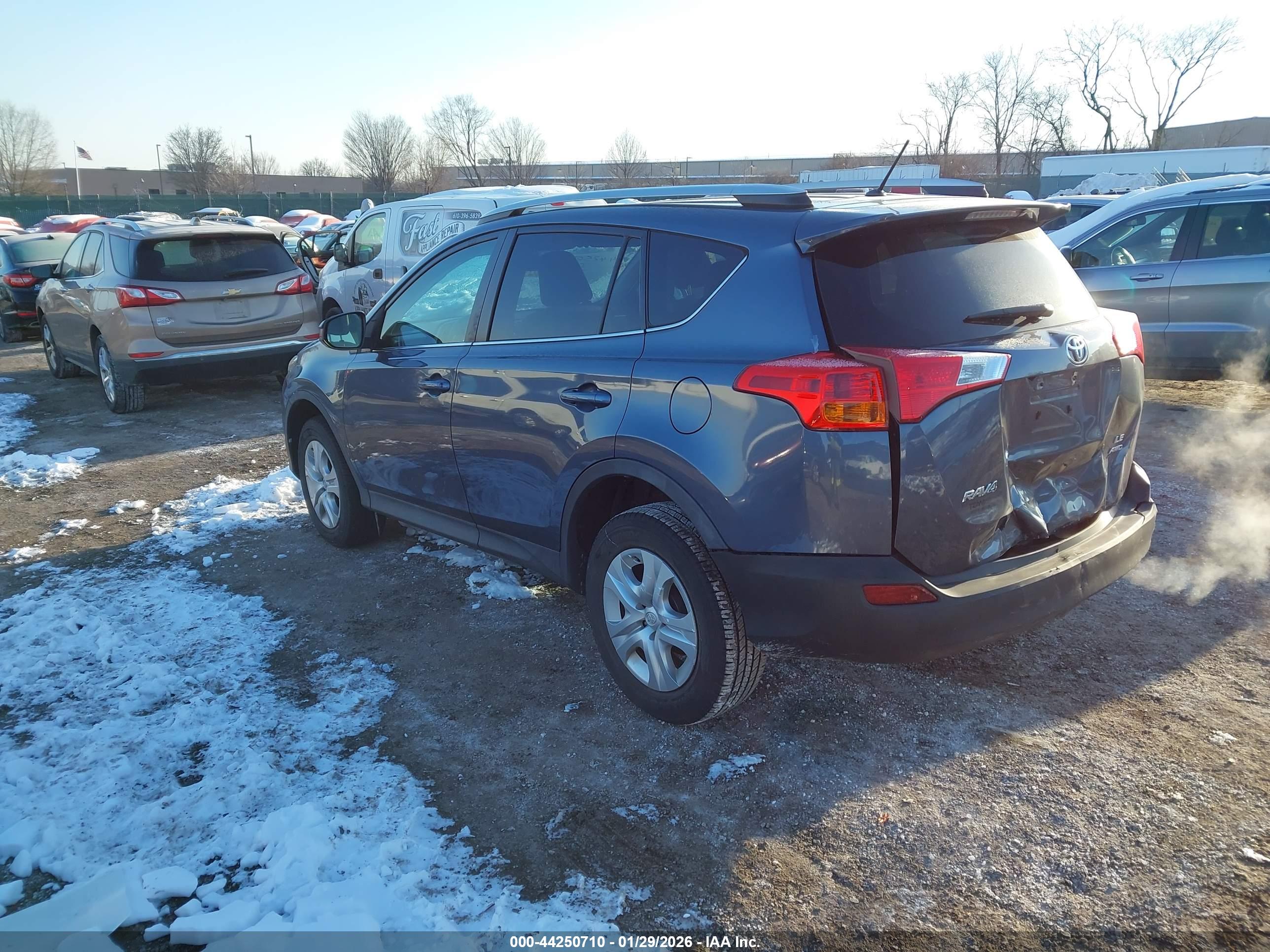 TOYOTA RAV4 image 3