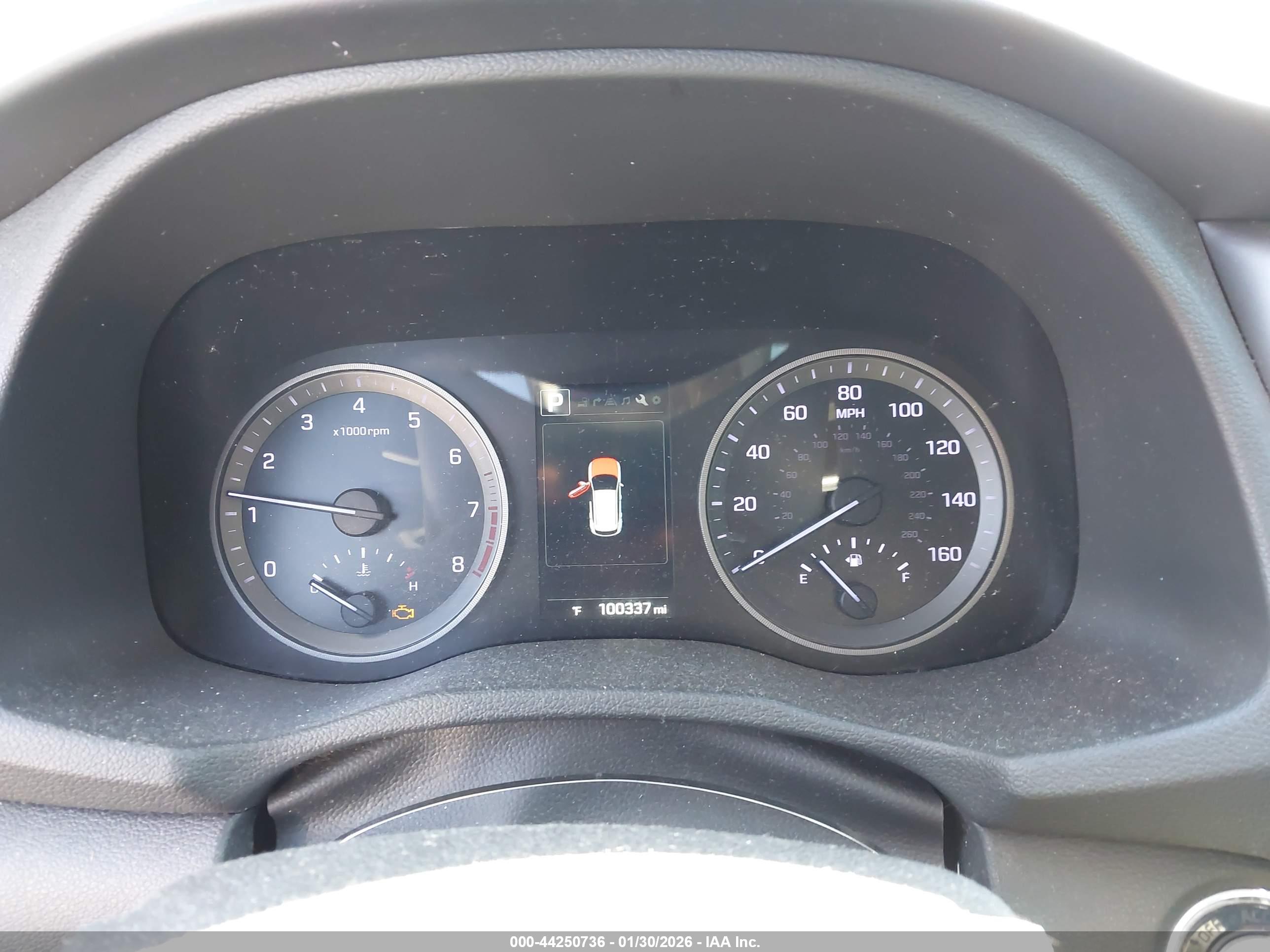 HYUNDAI TUCSON image 7