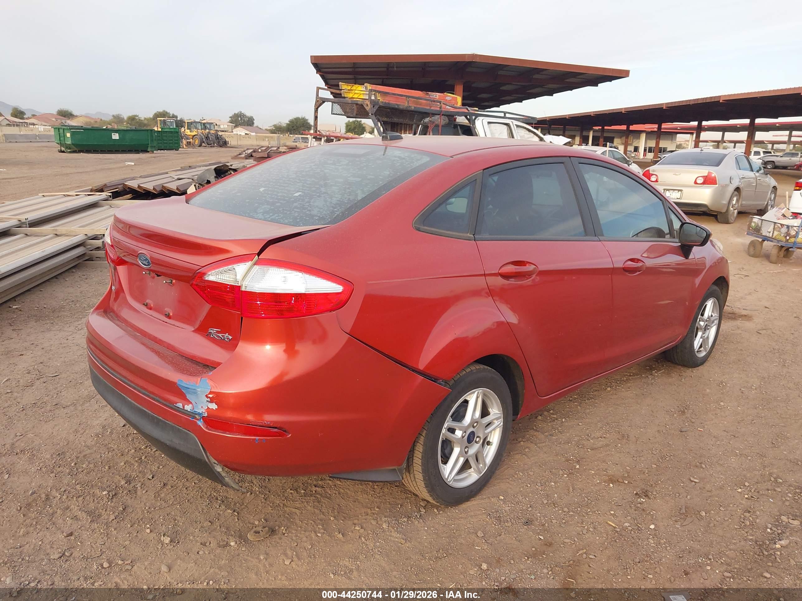 FORD FIESTA image 4