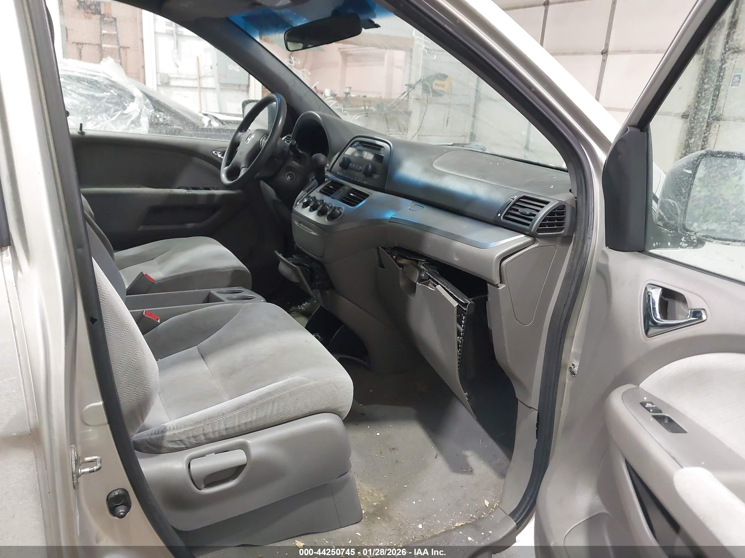 HONDA ODYSSEY image 5