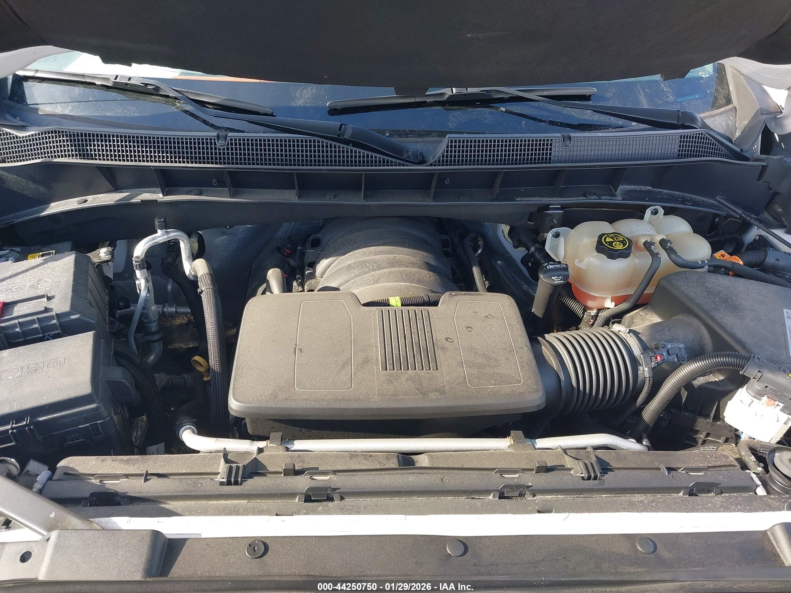 CHEVROLET SILVERADO image 10